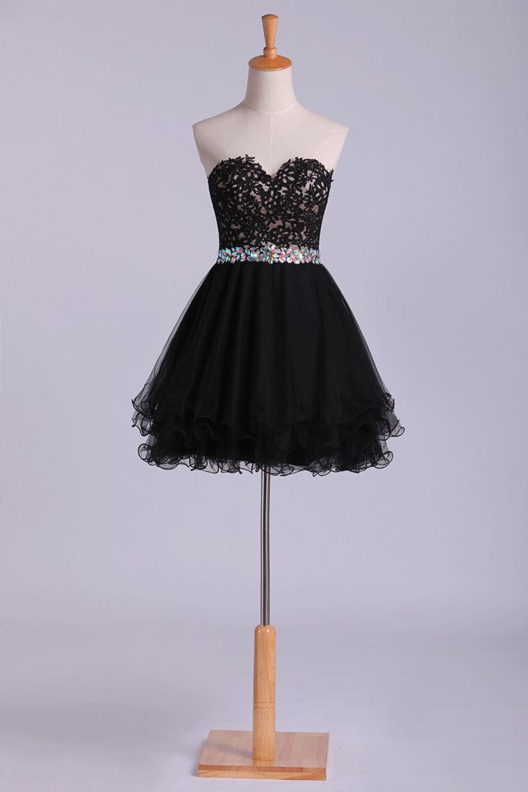 2024 Sweetheart A Line Short Homecoming Dress With Applique Beaded