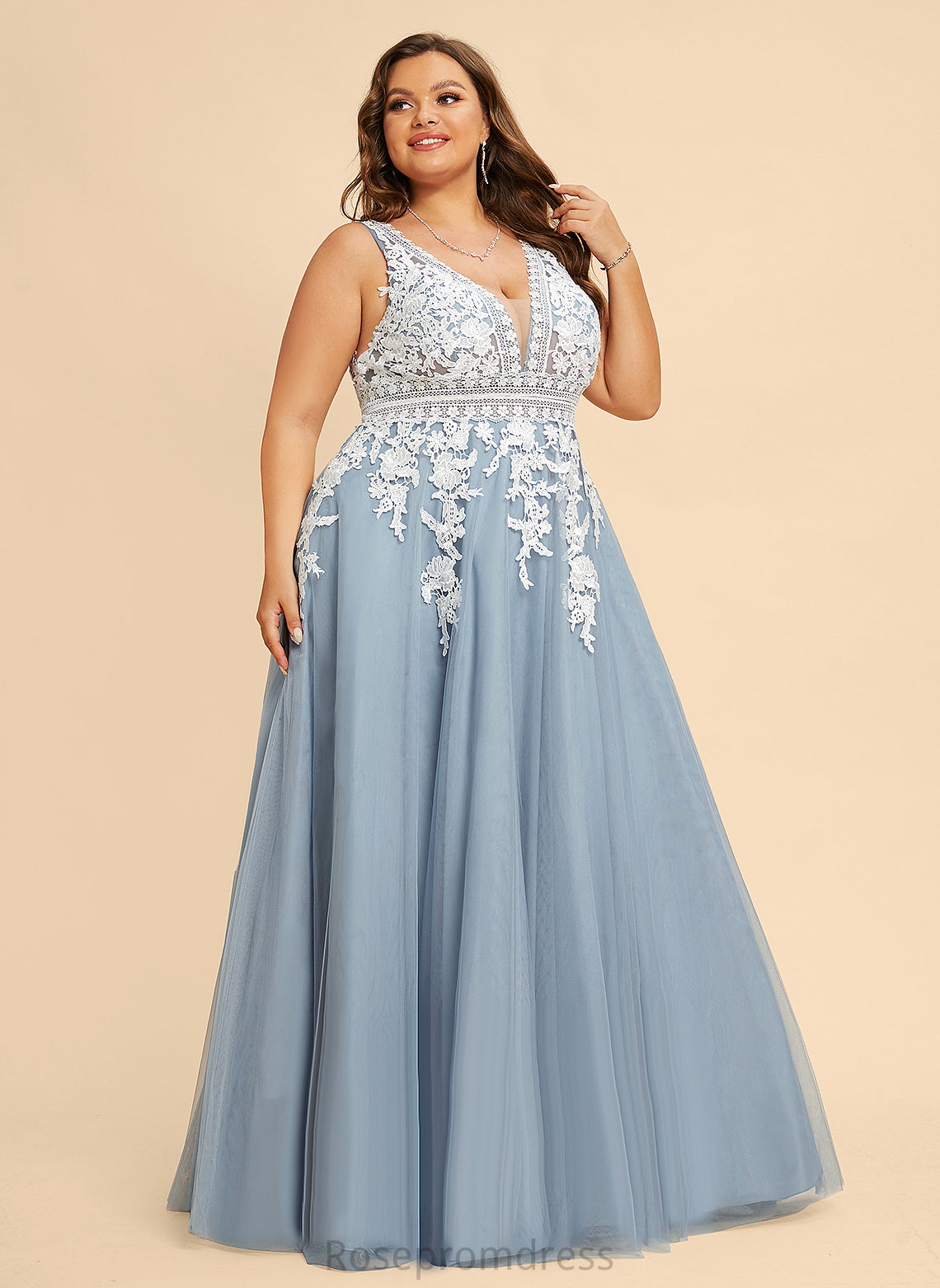 V-neck Floor-Length Kathleen Tulle Prom Dresses Ball-Gown/Princess