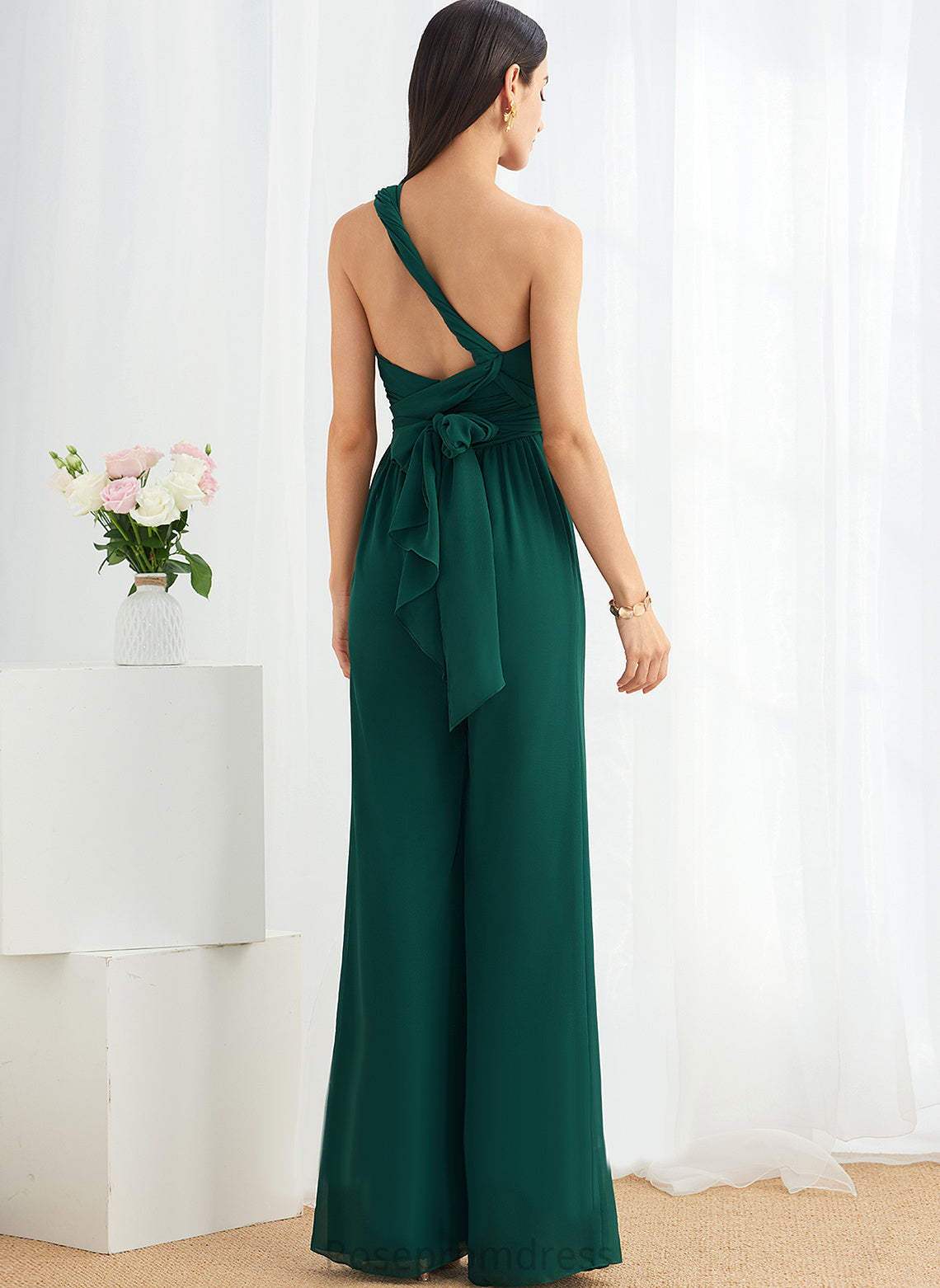 ShortSleeves OneShoulder Halter Length Fabric Neckline Sleeveless HighNeck Floor-Length Straps&Sleeves BackStyle V-Neck Bridesmaid Dresses