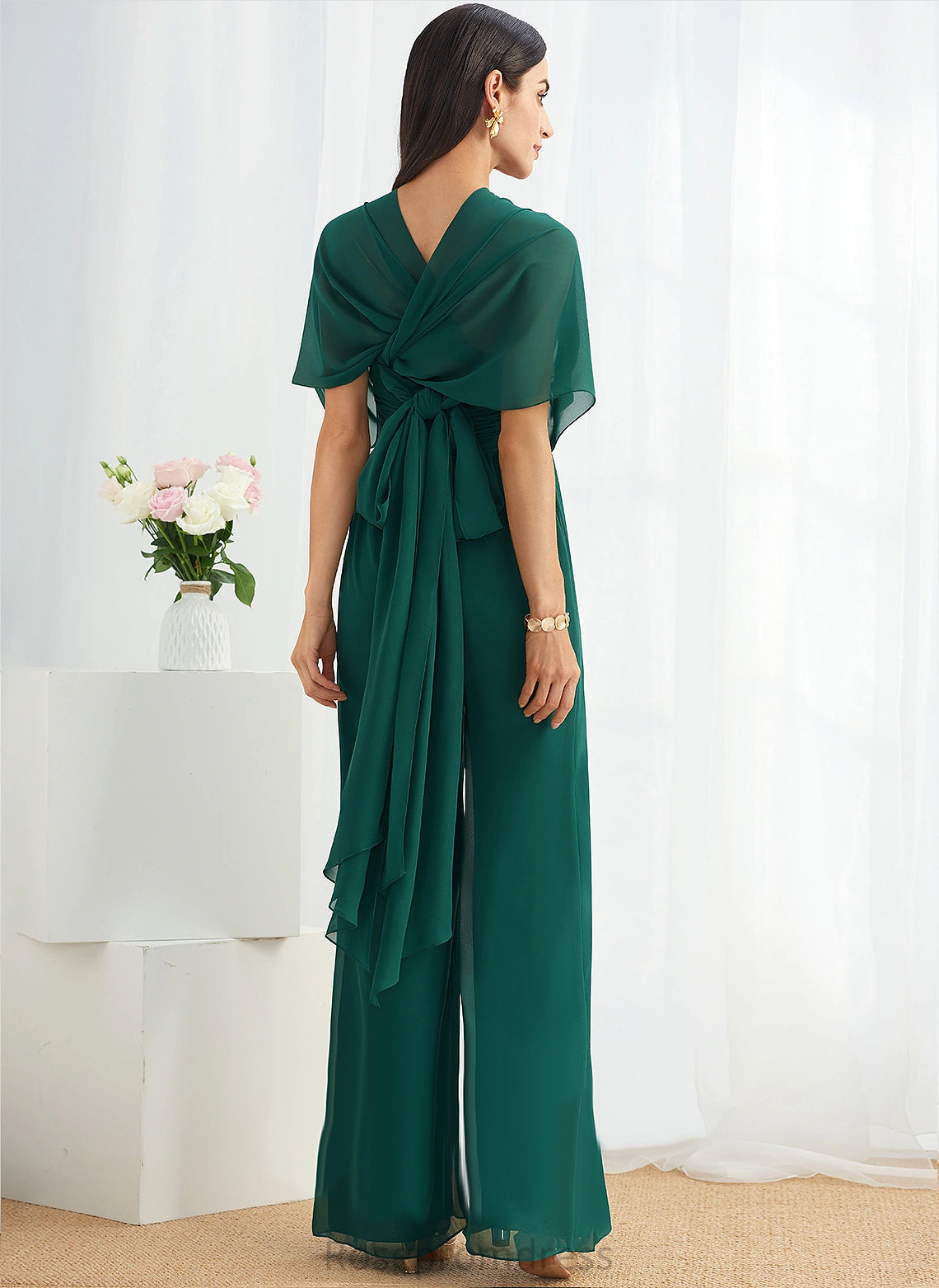 ShortSleeves OneShoulder Halter Length Fabric Neckline Sleeveless HighNeck Floor-Length Straps&Sleeves BackStyle V-Neck Bridesmaid Dresses