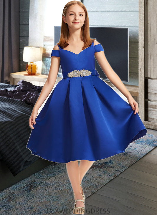 Yamilet A-Line Off-the-Shoulder Knee-Length Satin Junior Bridesmaid Dress With Beading Bow(s) DSP0013605