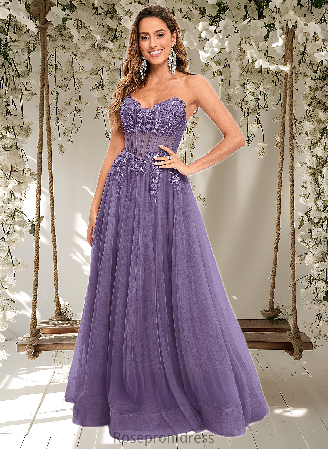 Camila Ball-Gown/Princess V-Neck Floor-Length Tulle Prom Dresses With Sequins Appliques Lace DSP0025837