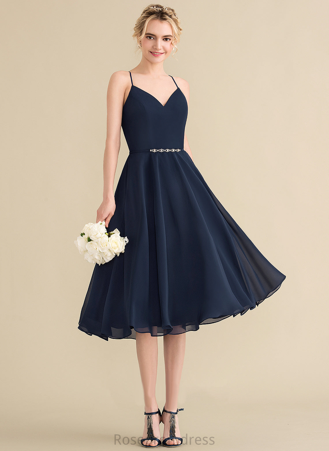 Knee-Length Cadence Dress With Chiffon Sequins Homecoming Dresses A-Line V-neck Homecoming Beading