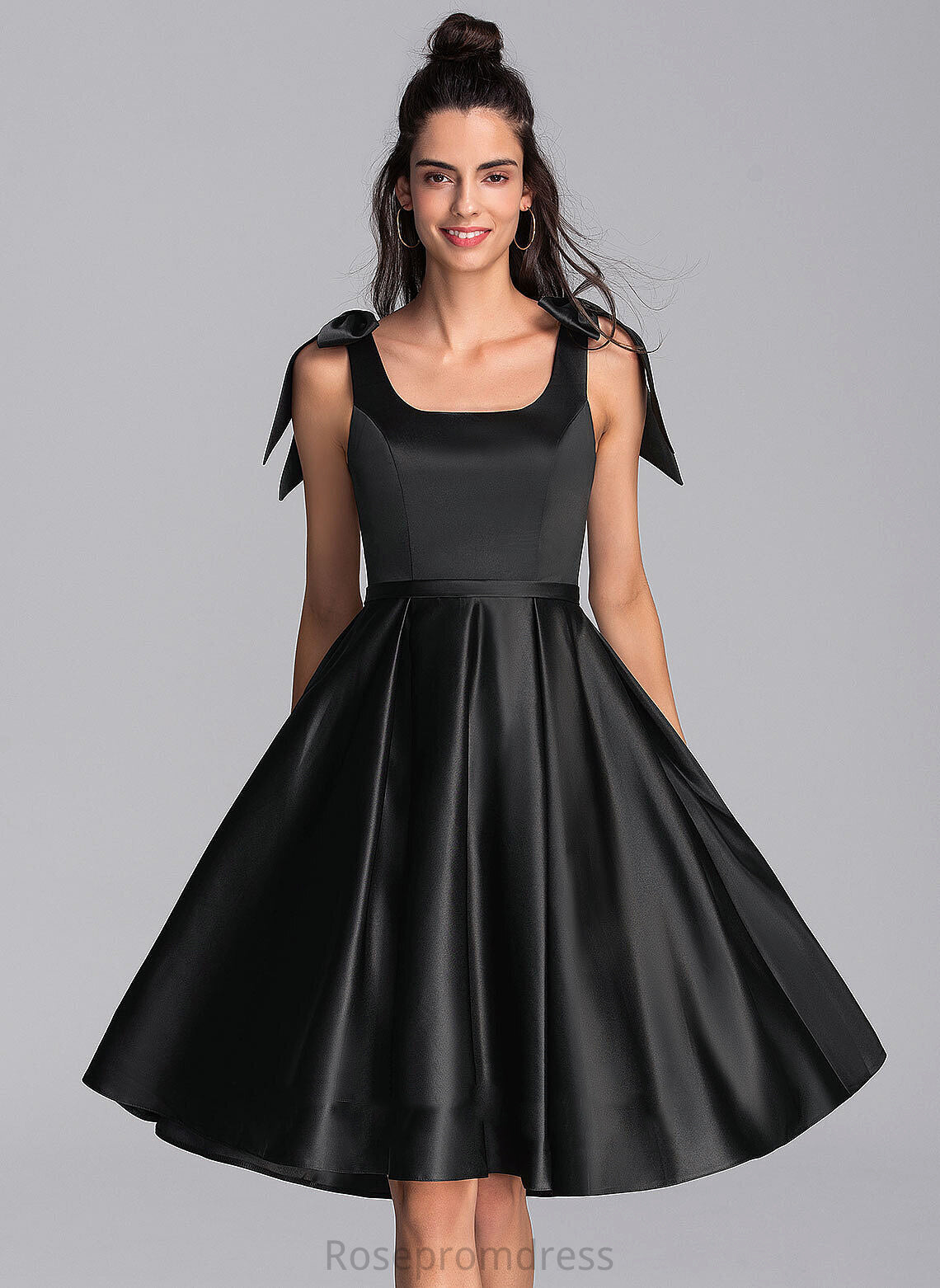 Melody Neckline Homecoming A-Line Homecoming Dresses Satin Dress Knee-Length Bow(s) Square With