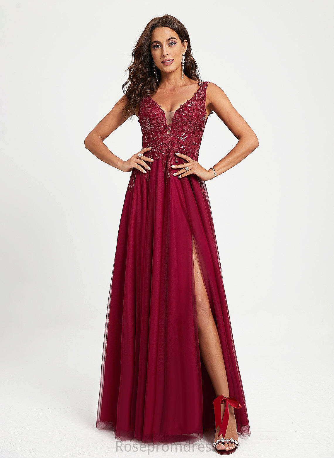 Sequins Tulle Floor-Length Ball-Gown/Princess V-neck With Lace Zion Prom Dresses