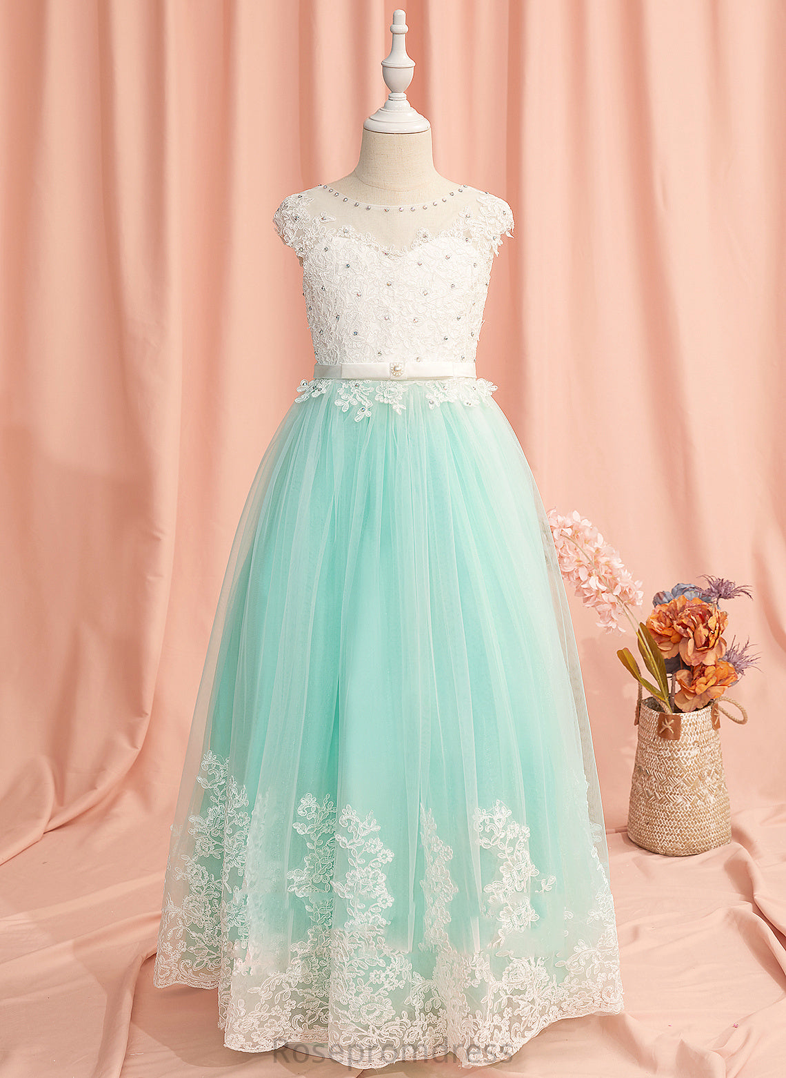 Sleeveless Scoop Lace/Beading/Bow(s)/V - Dress Tulle Flower Girl Dresses Floor-length Savannah Neck With Back Ball-Gown/Princess Flower Girl