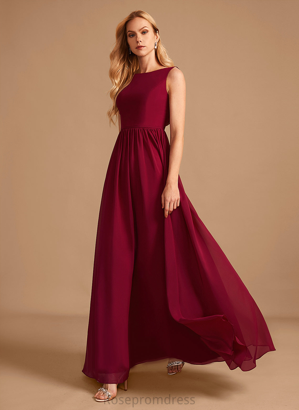 A-Line Embellishment Silhouette Bow(s) Length Fabric Neckline Floor-Length HighNeck Lea Spaghetti Staps Floor Length Bridesmaid Dresses