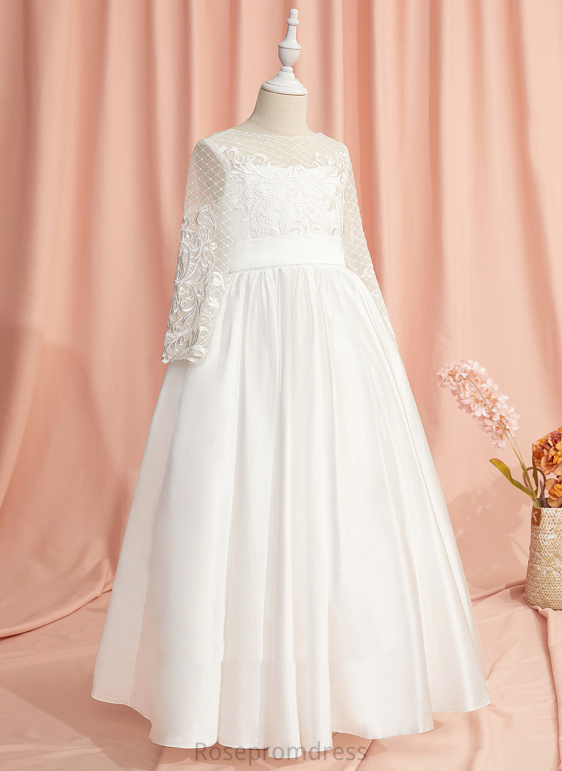 Ball-Gown/Princess Girl With Bria - Satin Long Scoop Lace/V Neck Back Flower Floor-length Sleeves Dress Flower Girl Dresses