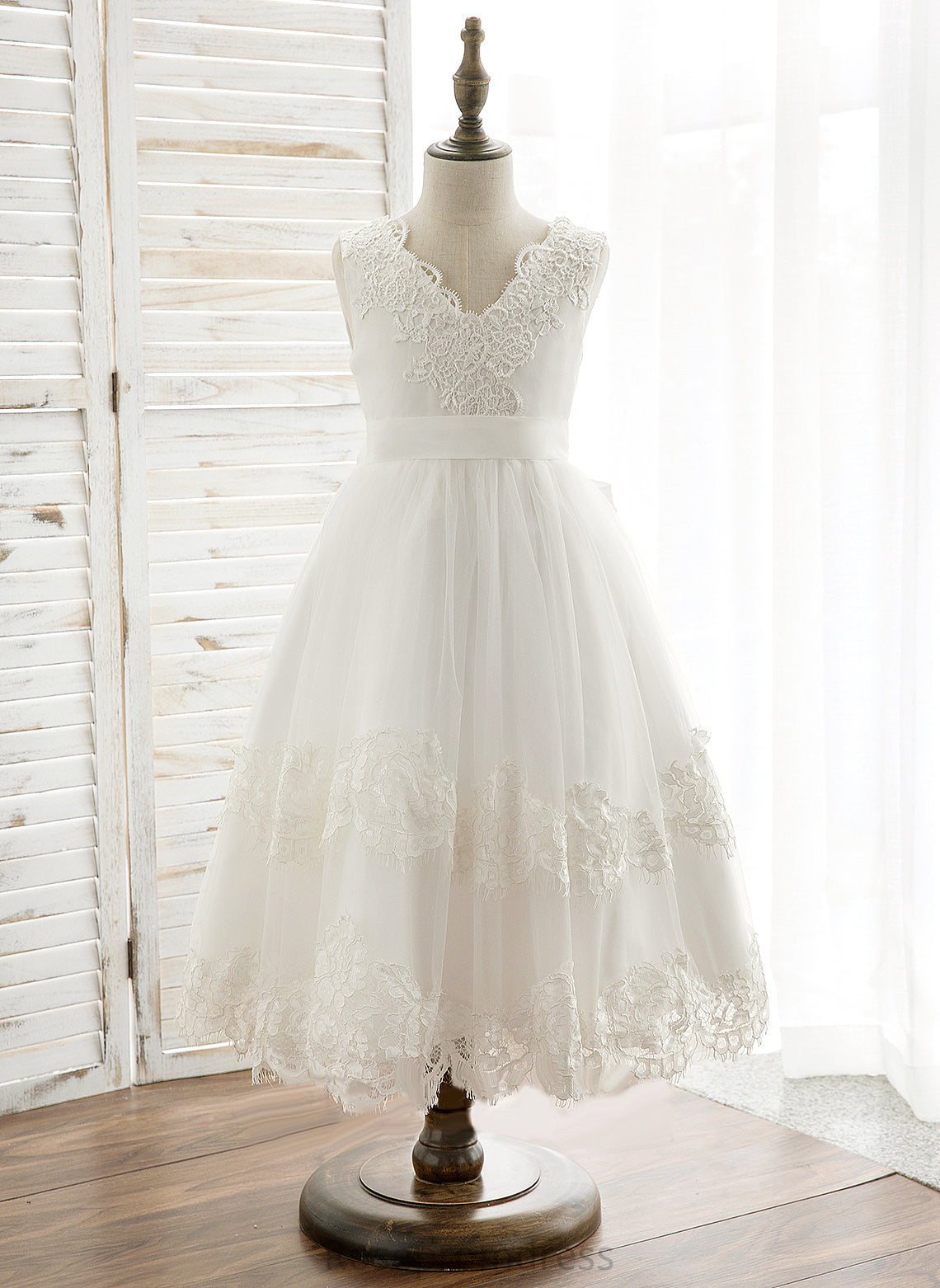 Flower V-neck - Dress With A-Line Girl Back Sleeveless Nola Tulle/Lace Tea-length Bow(s)/V Flower Girl Dresses