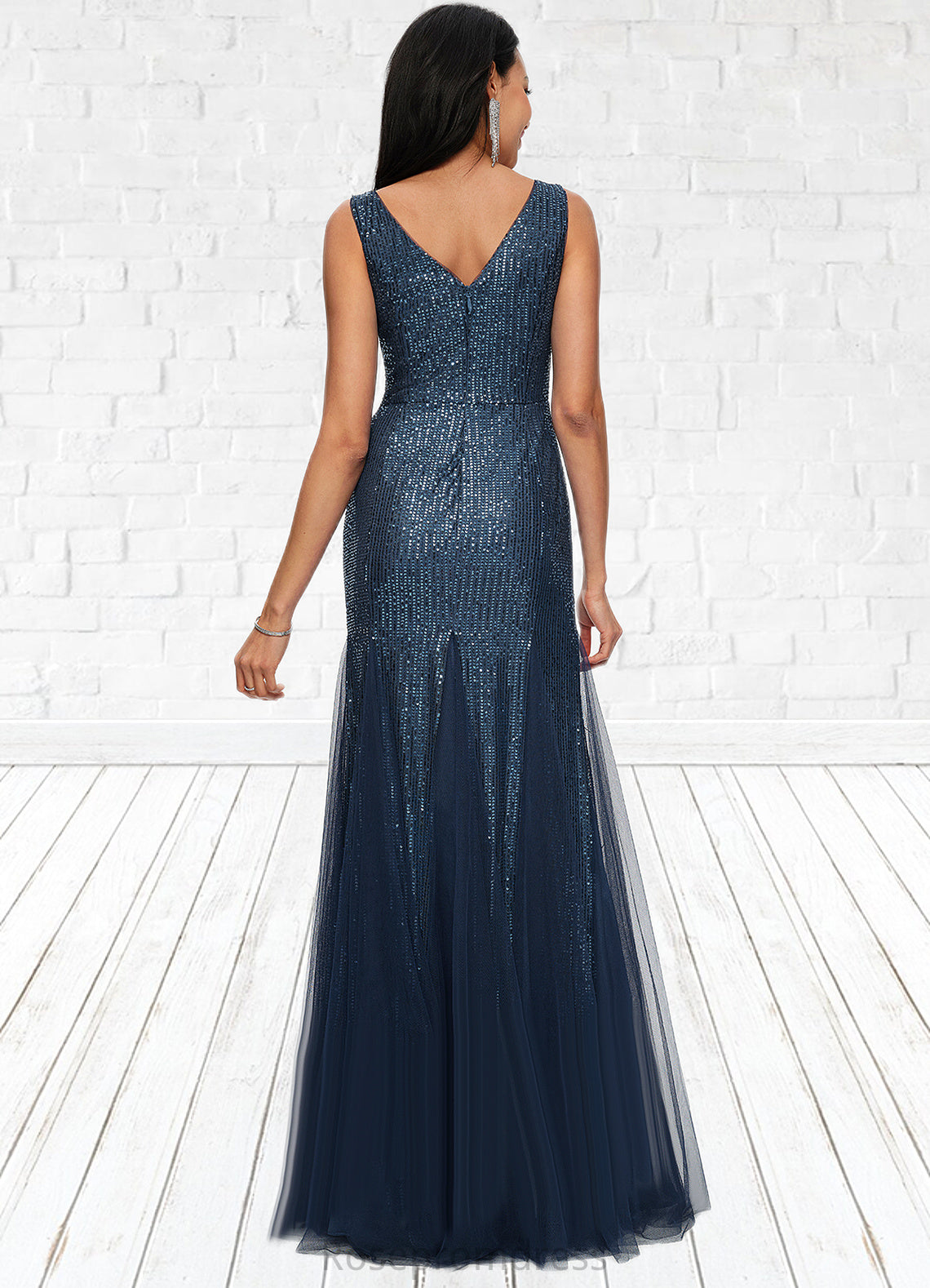 Danielle Sheath/Column V-Neck Floor-Length Sequin Prom Dresses SRSP0022218