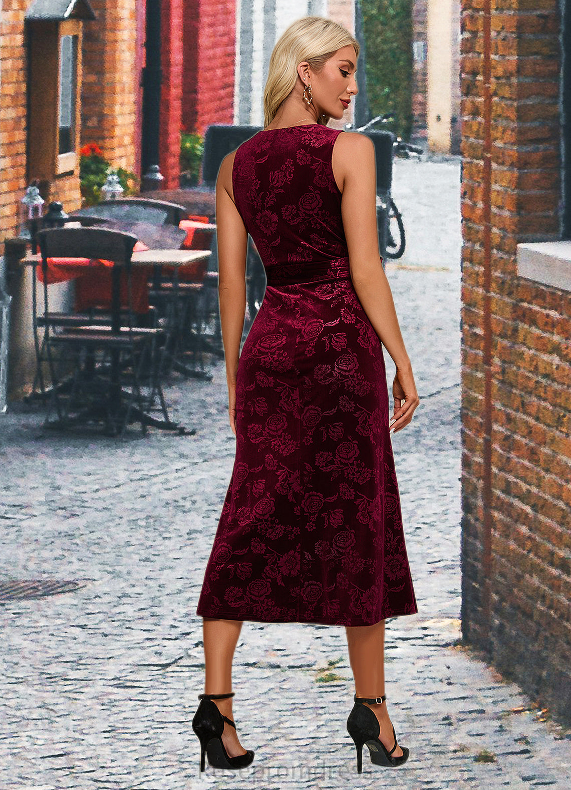 Elisa Flower V-Neck Elegant A-line Velvet Midi Dresses SRSP0022504