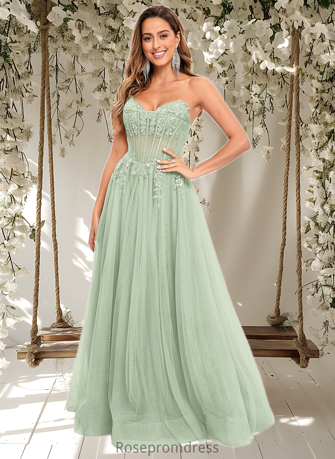 Camila Ball-Gown/Princess V-Neck Floor-Length Tulle Prom Dresses With Sequins Appliques Lace DSP0025837