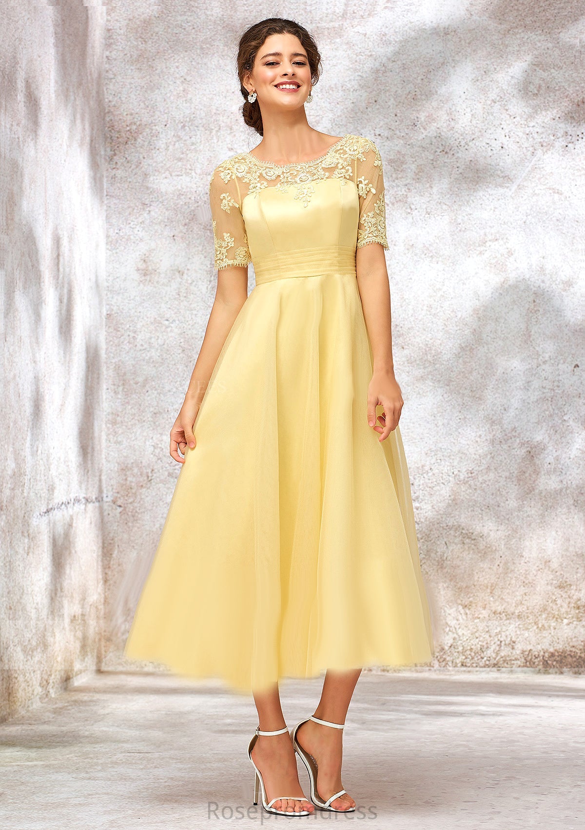 Short Sleeve A-line/Princess Tulle Bateau Bridesmaid Dresses With Lace Appliqued Sally SRSP0025351