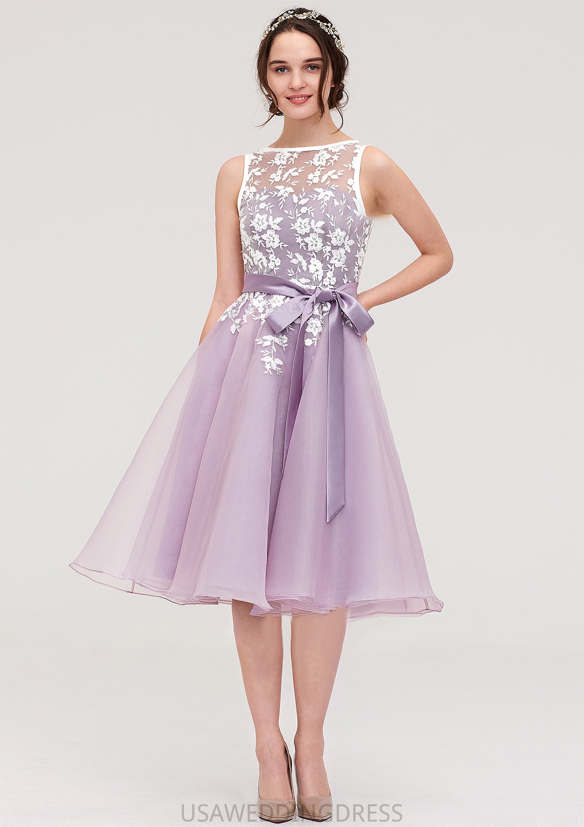 Bateau Sleeveless Organza Knee-Length A-line/Princess Bridesmaid Dresses With Sashes Lace Frederica DSP0025358