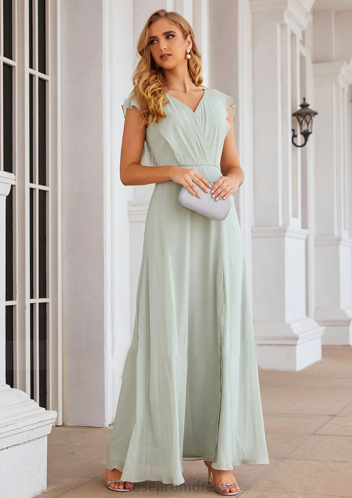 A-line V Neck Sleeveless Long/Floor-Length Chiffon Bridesmaid Dresses With Pleated Split Kayleigh SRSP0025372