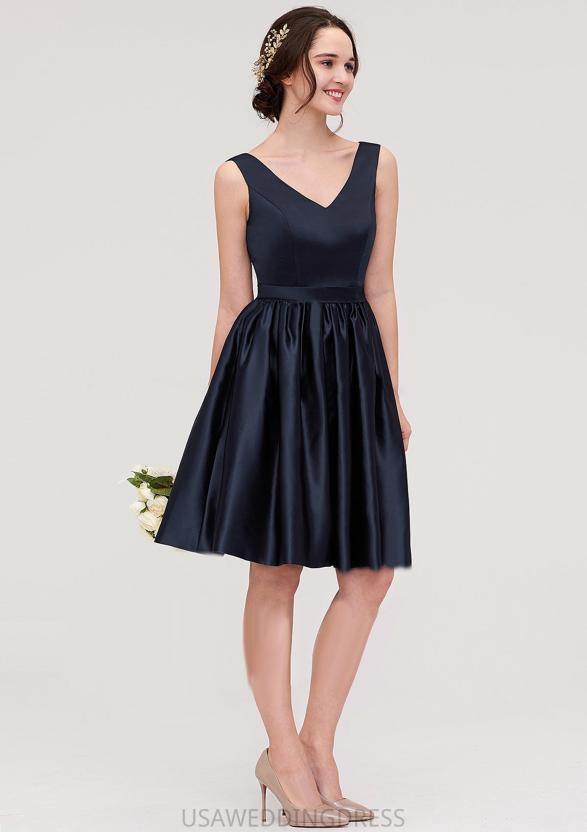 V Neck Sleeveless A-line/Princess Knee-Length Satin Bridesmaid Dresses With Pleated Eva DSP0025433