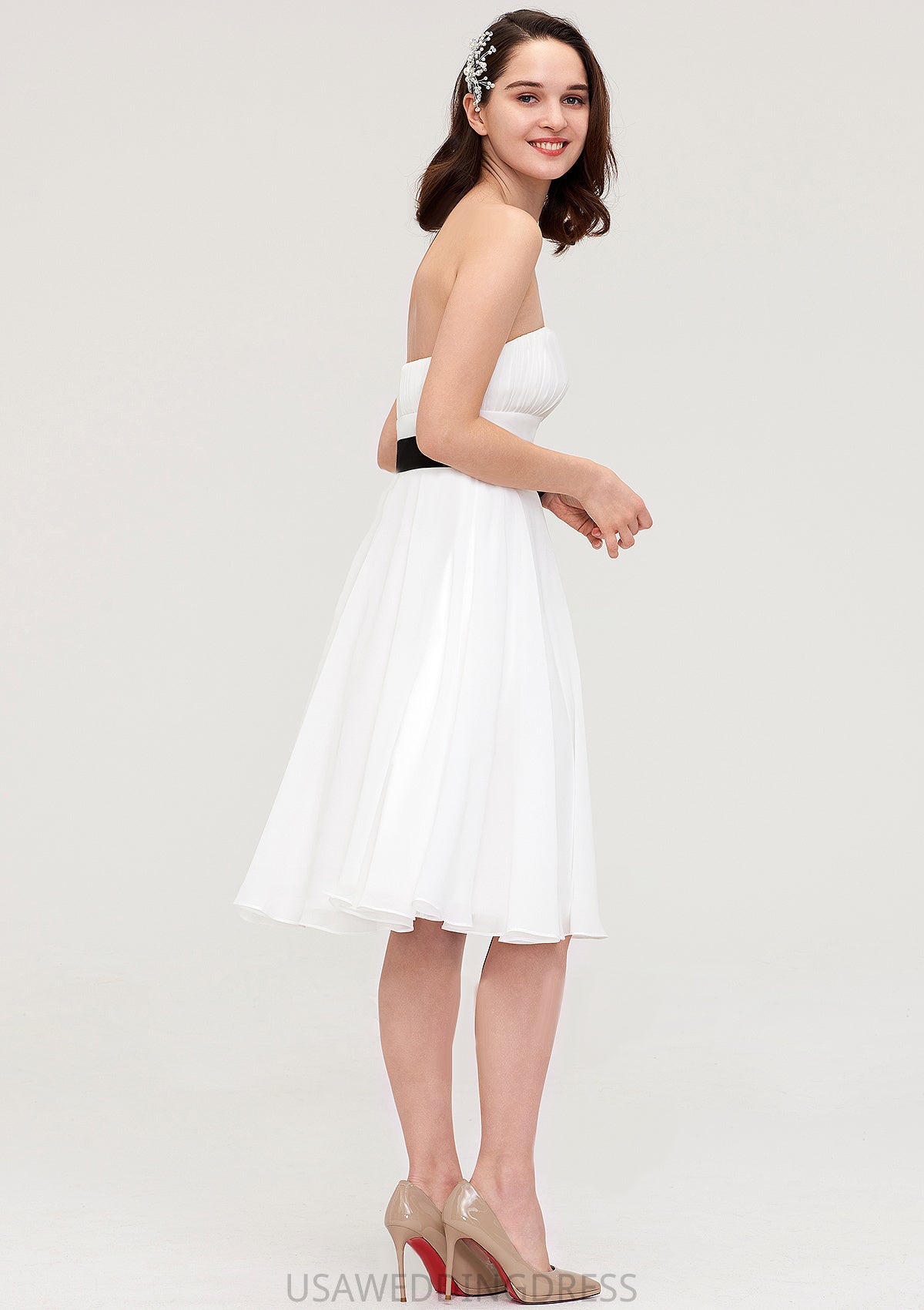 Strapless Sleeveless Knee-Length Chiffon A-line/Princess Bridesmaid Dresses With Pleated Sashes Carmen DSP0025436