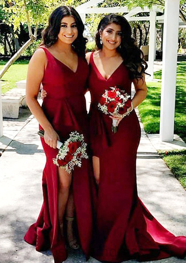 Sleeveless V Neck Court Train Sheath/Column Elastic Satin Bridesmaid Dresseses With Split Quinn SRSP0025567