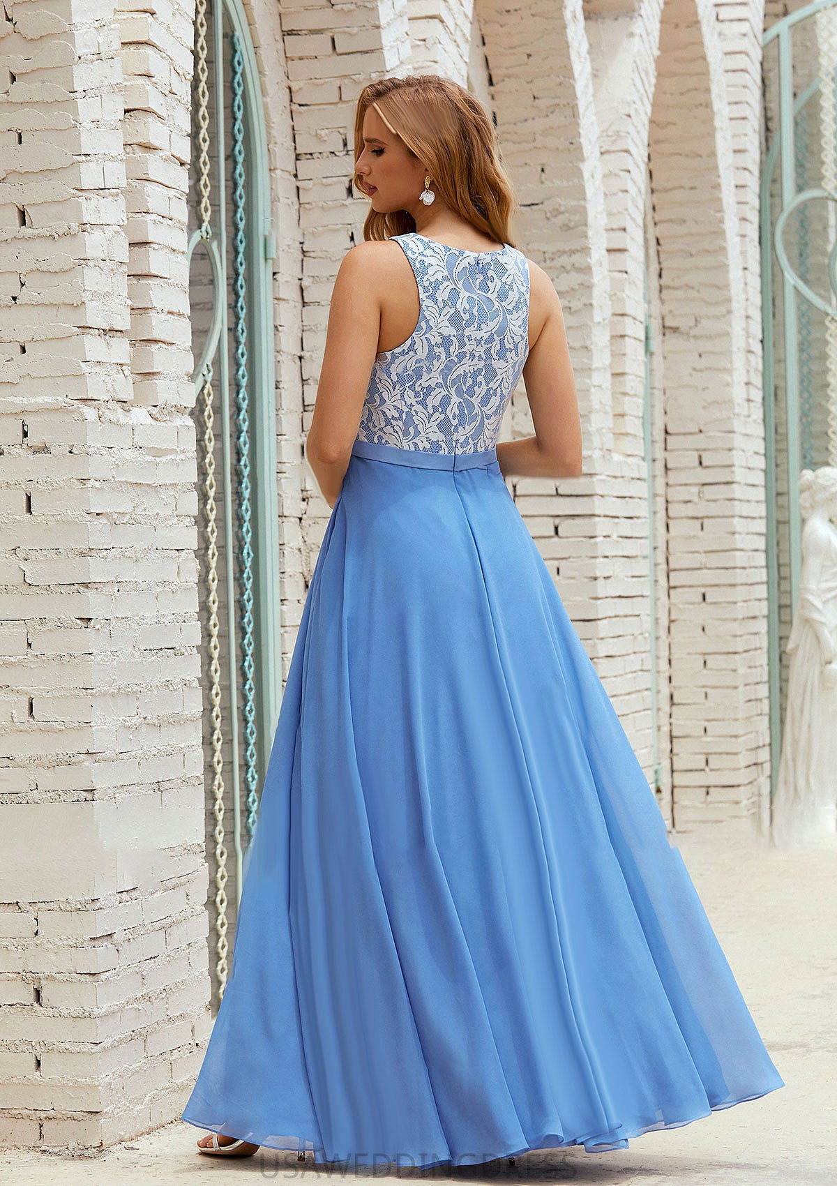 A-line Scoop Neck Sleeveless Chiffon Long/Floor-Length Bridesmaid Dresses With Pockets Lace Alma DSP0025616