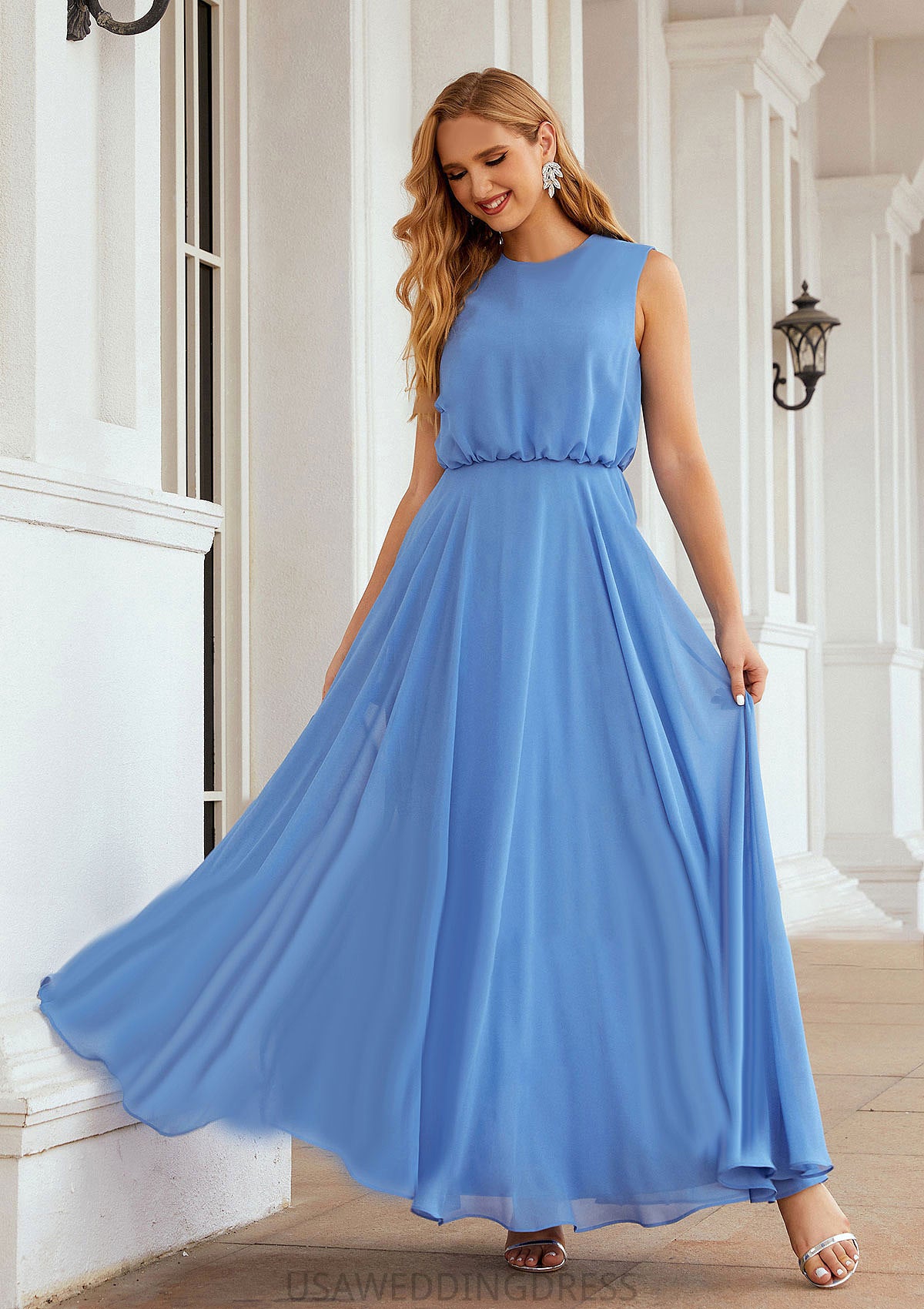 A-line Scoop Neck Sleeveless Chiffon Long/Floor-Length Bridesmaid Dresses Izabella DSP0025618