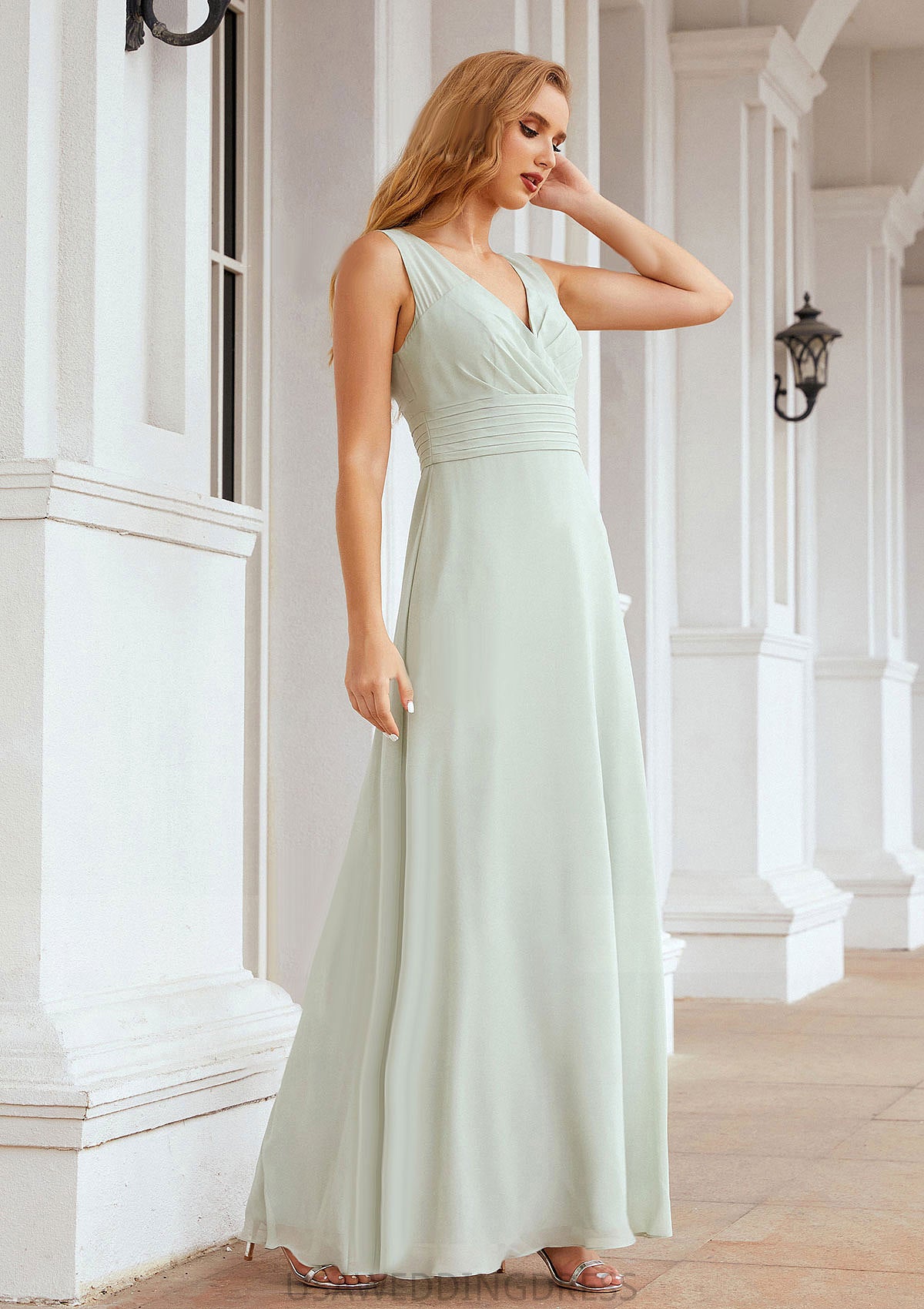 A-line V Neck Long/Floor-Length Chiffon Bridesmaid Dresses With Pleated Krystal DSP0025625