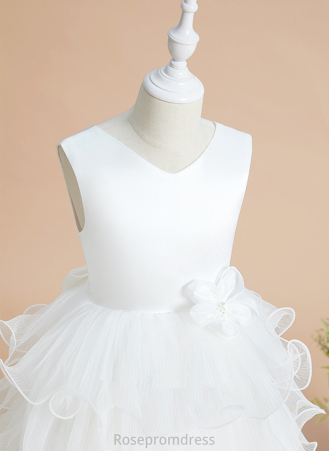 V-neck Ball-Gown/Princess Satin/Tulle Bow(s) Girl Flower Girl Dresses Sleeveless Jean Dress With Tea-length Flower