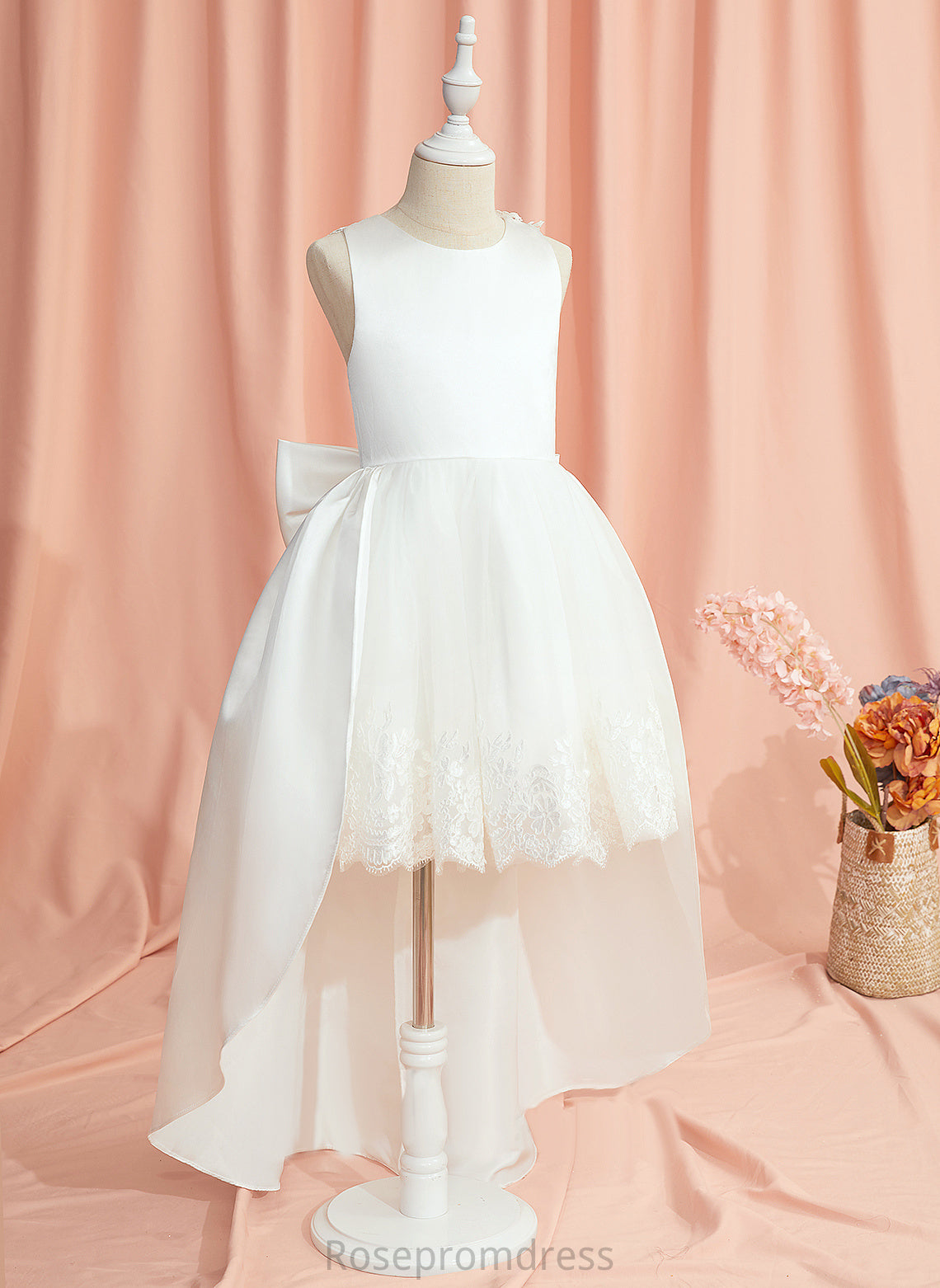 Satin/Tulle Dress Girl Sleeveless Scoop Lace/Bow(s) Neck Ball-Gown/Princess Asymmetrical Annalise Flower With Flower Girl Dresses