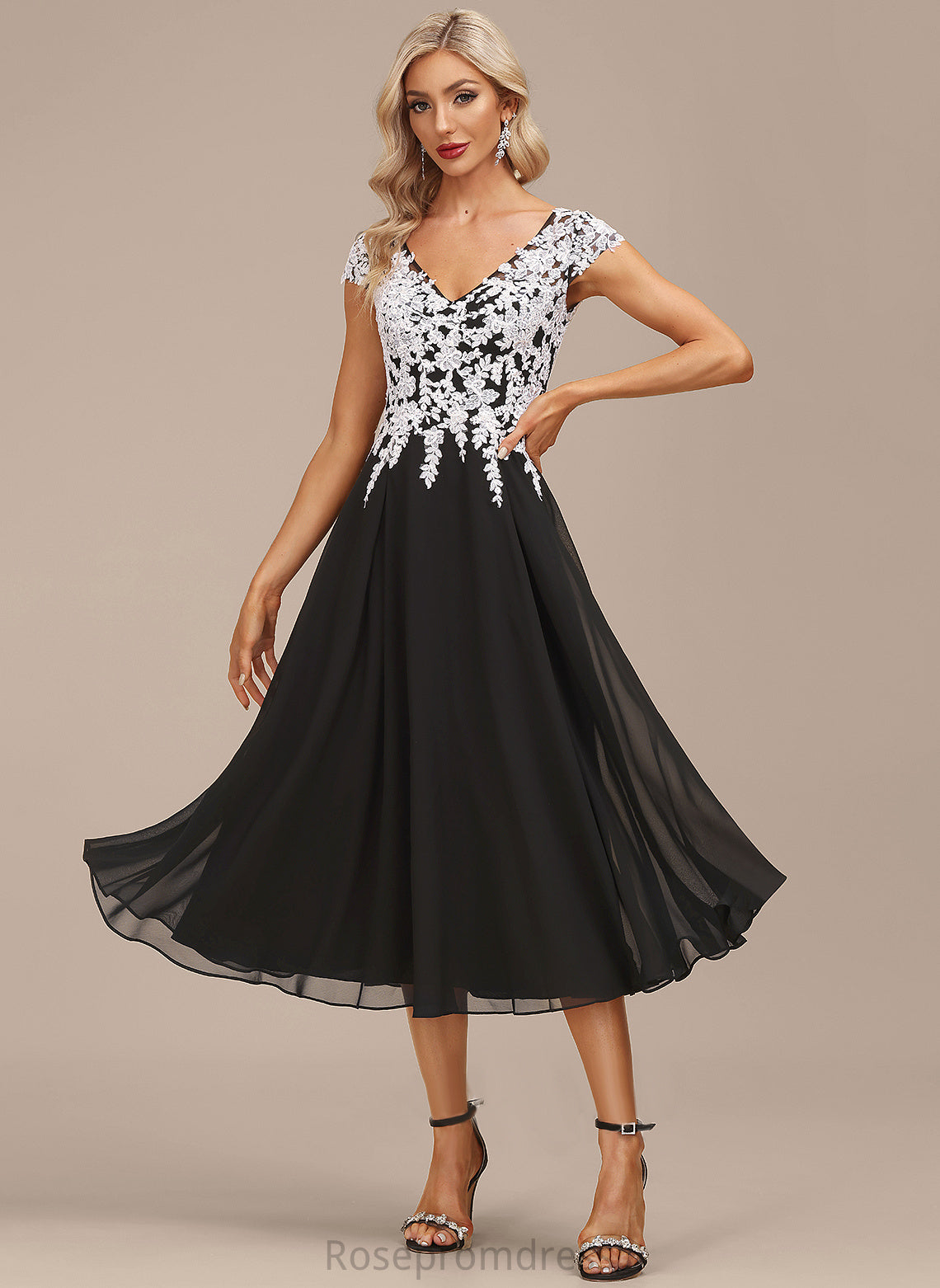 Dress Cocktail Dresses Tea-Length Chiffon A-Line V-neck Cocktail Susanna Lace