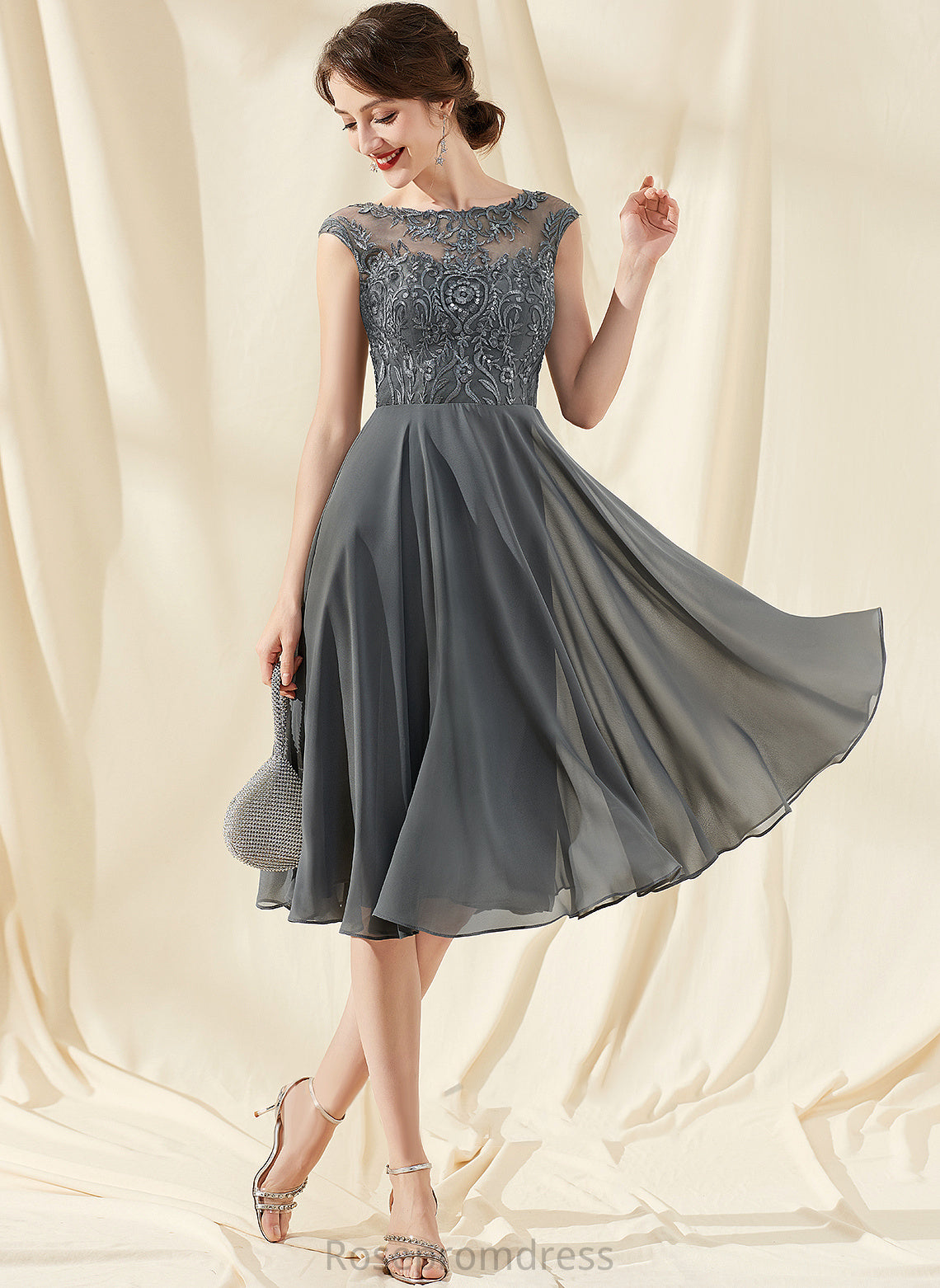 Joanne Lace Neck A-Line Cocktail Sequins Chiffon Cocktail Dresses Knee-Length With Dress Scoop