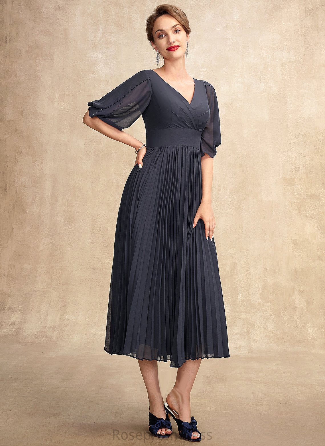 With of A-Line Mother of the Bride Dresses the V-neck Bride Chiffon Pleated Adelyn Tea-Length Dress Mother