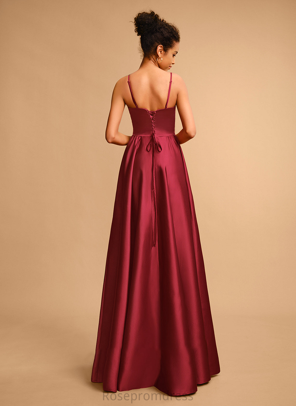 Satin Neckline Scarlet A-Line Square Prom Dresses Floor-Length