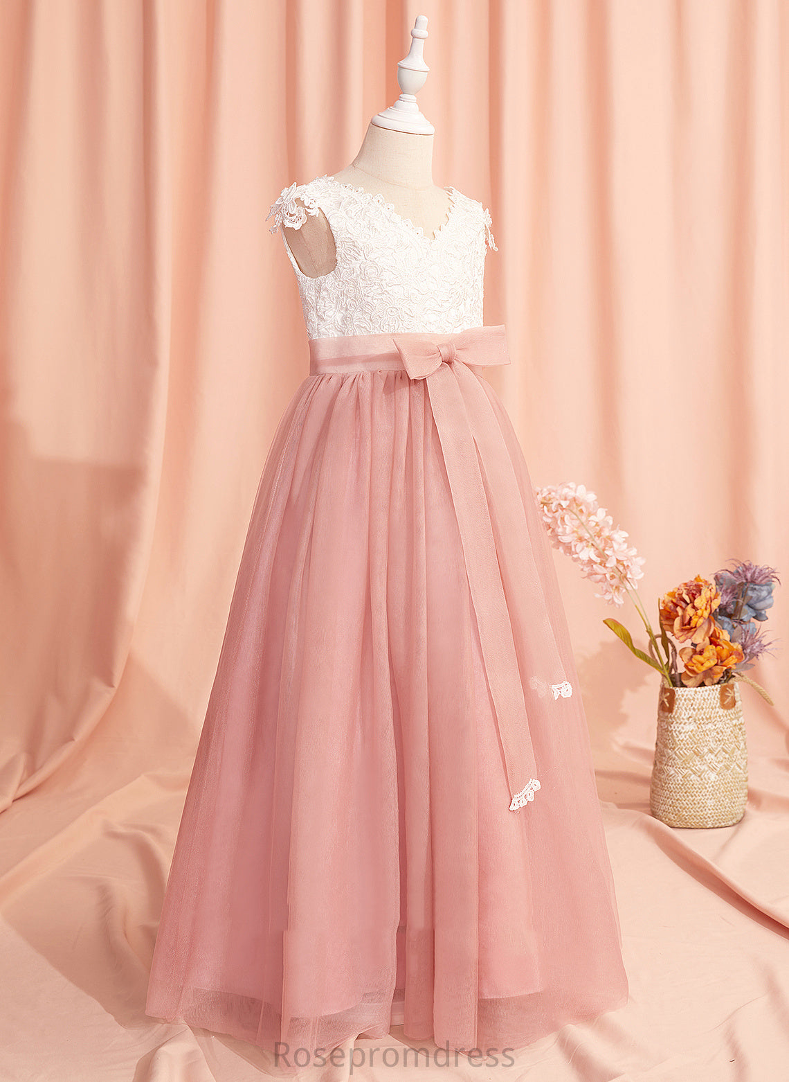 Fernanda Ball-Gown/Princess Dress Flower Girl Dresses Girl Flower Floor-length Sash/Bow(s)/V Sleeves Short With Back V-neck - Tulle