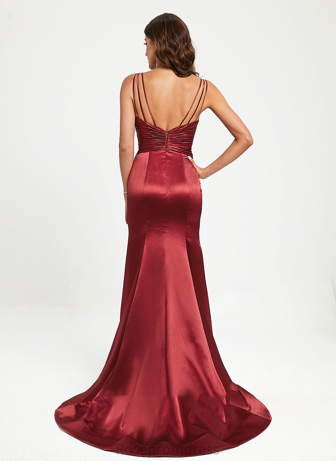 V-neck Ann With Train Satin Sweep Pleated Trumpet/Mermaid Prom Dresses