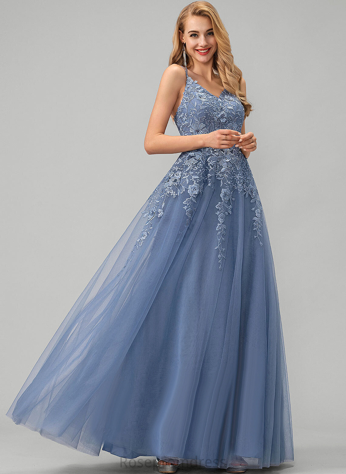 Floor-Length Briley V-neck Ball-Gown/Princess Prom Dresses Tulle