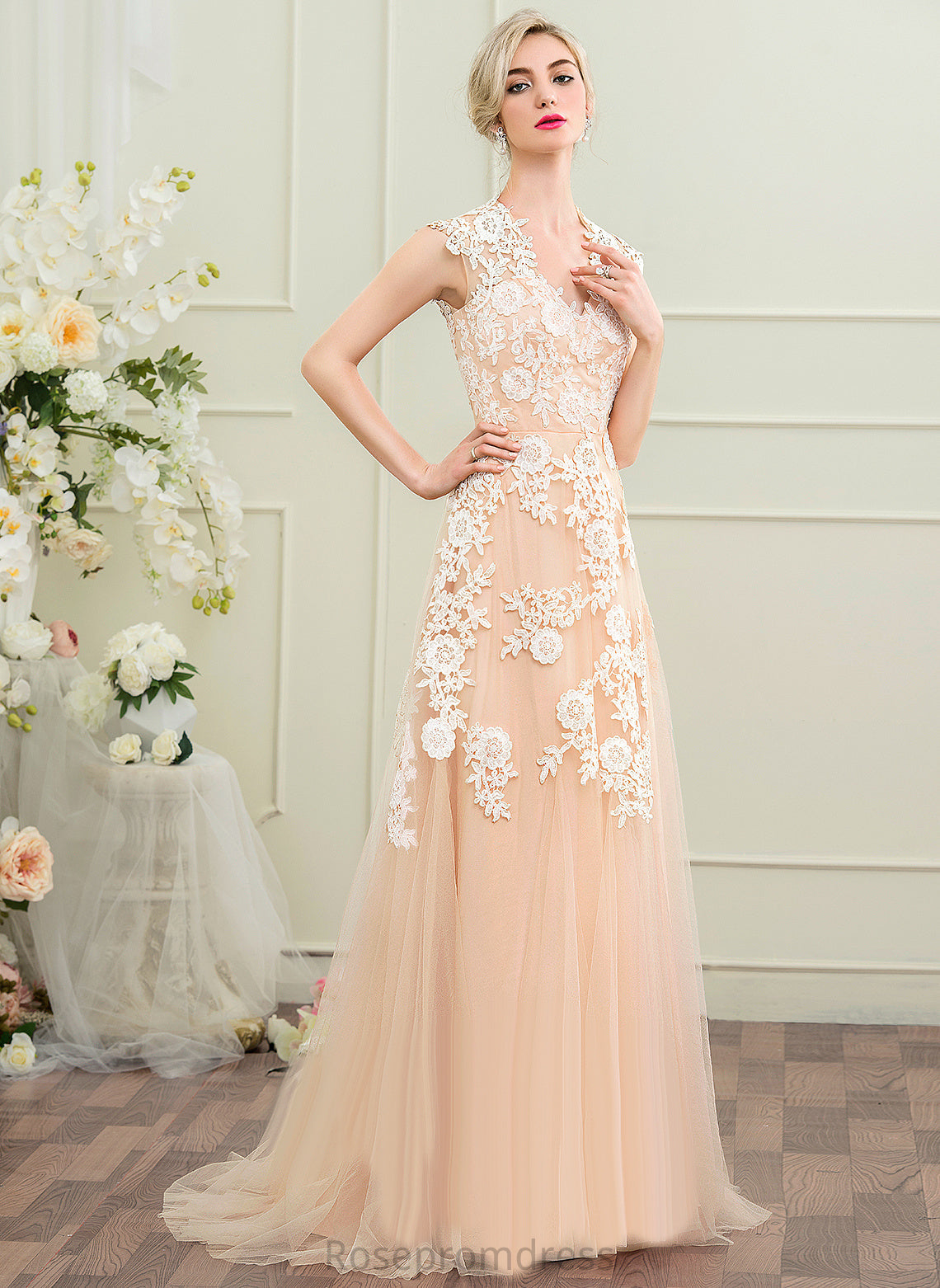 Wedding V-neck Tulle Sweep A-Line Justine Dress Lace Wedding Dresses Train