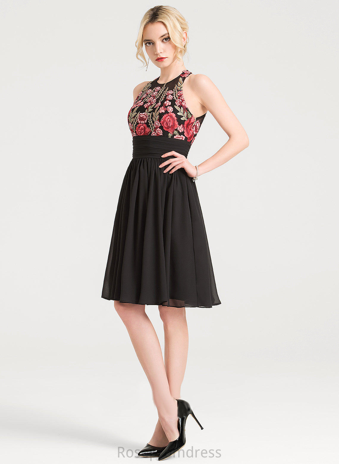 Angie Lace Cocktail Neck Scoop Dress Knee-Length Chiffon With Appliques A-Line Cocktail Dresses