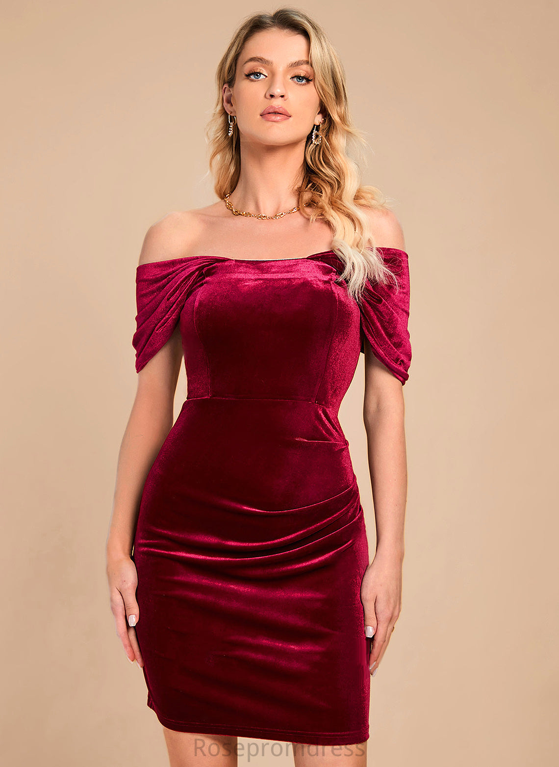 Mini the Jennifer Off Shoulder Bodycon Velvet Elegant Sleeveless Dresses Club Dresses