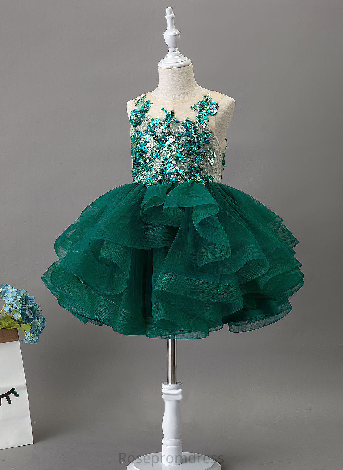 Scoop Girl Dress Tulle/Lace/Sequined Sleeveless Flower Neck Knee-length Flower Girl Dresses Adalynn Ball-Gown/Princess -