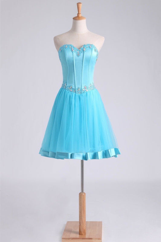 2024 Homecoming Dresses Sweetheart A Line Short/Mini Beaded Neckline And Waistline Satin&Tulle