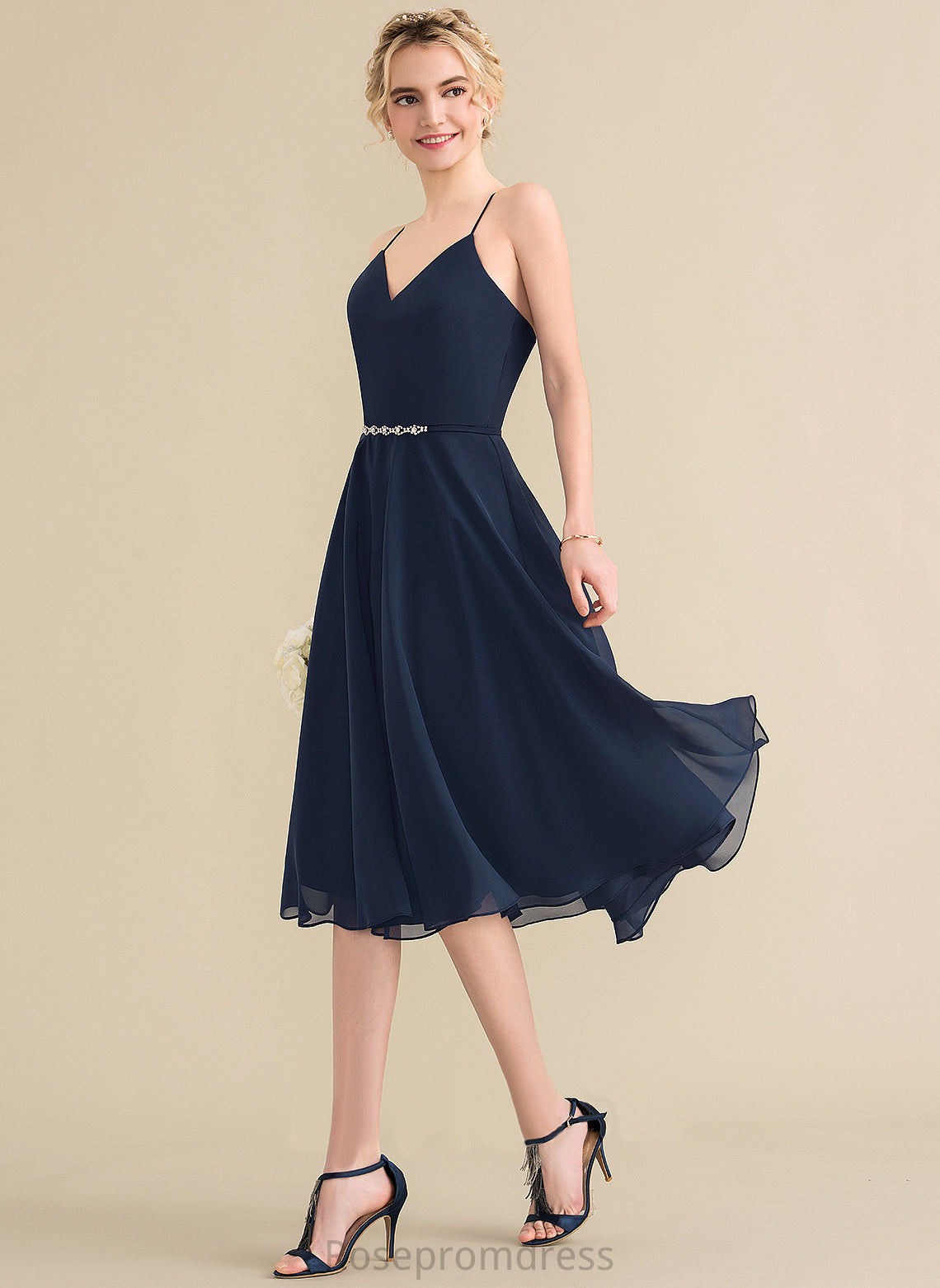 Knee-Length Cadence Dress With Chiffon Sequins Homecoming Dresses A-Line V-neck Homecoming Beading