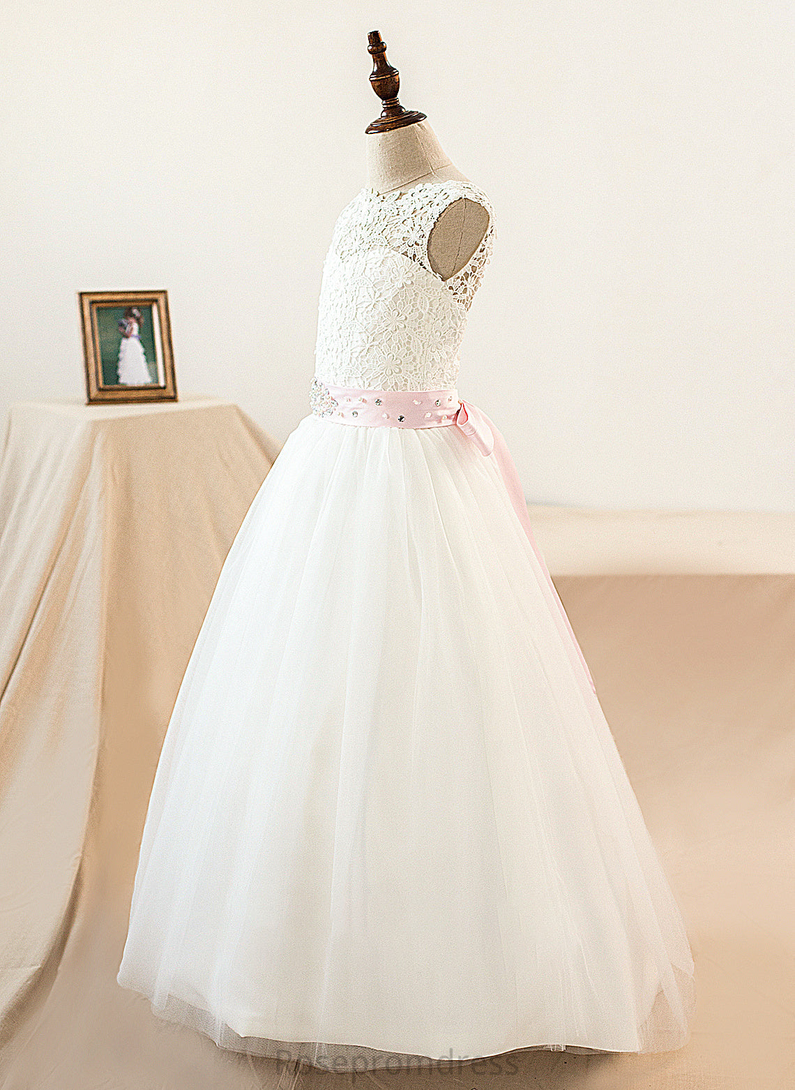 With Ball-Gown/Princess Floor-Length Addisyn Neck Bow(s) Junior Bridesmaid Dresses Scoop Beading Sash Tulle