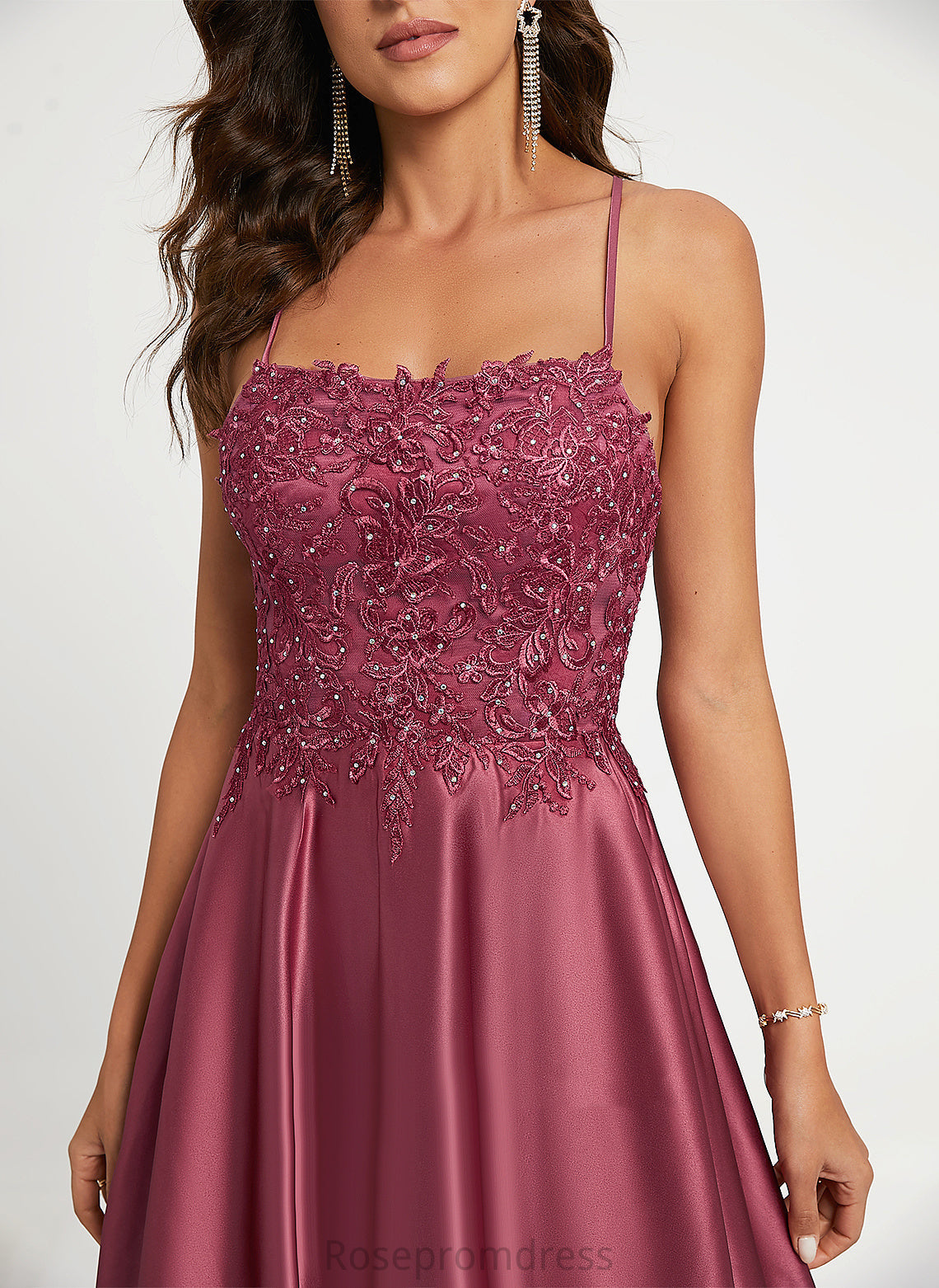 Sequins Beading Satin Prom Dresses Kay Train A-Line With Square Sweep