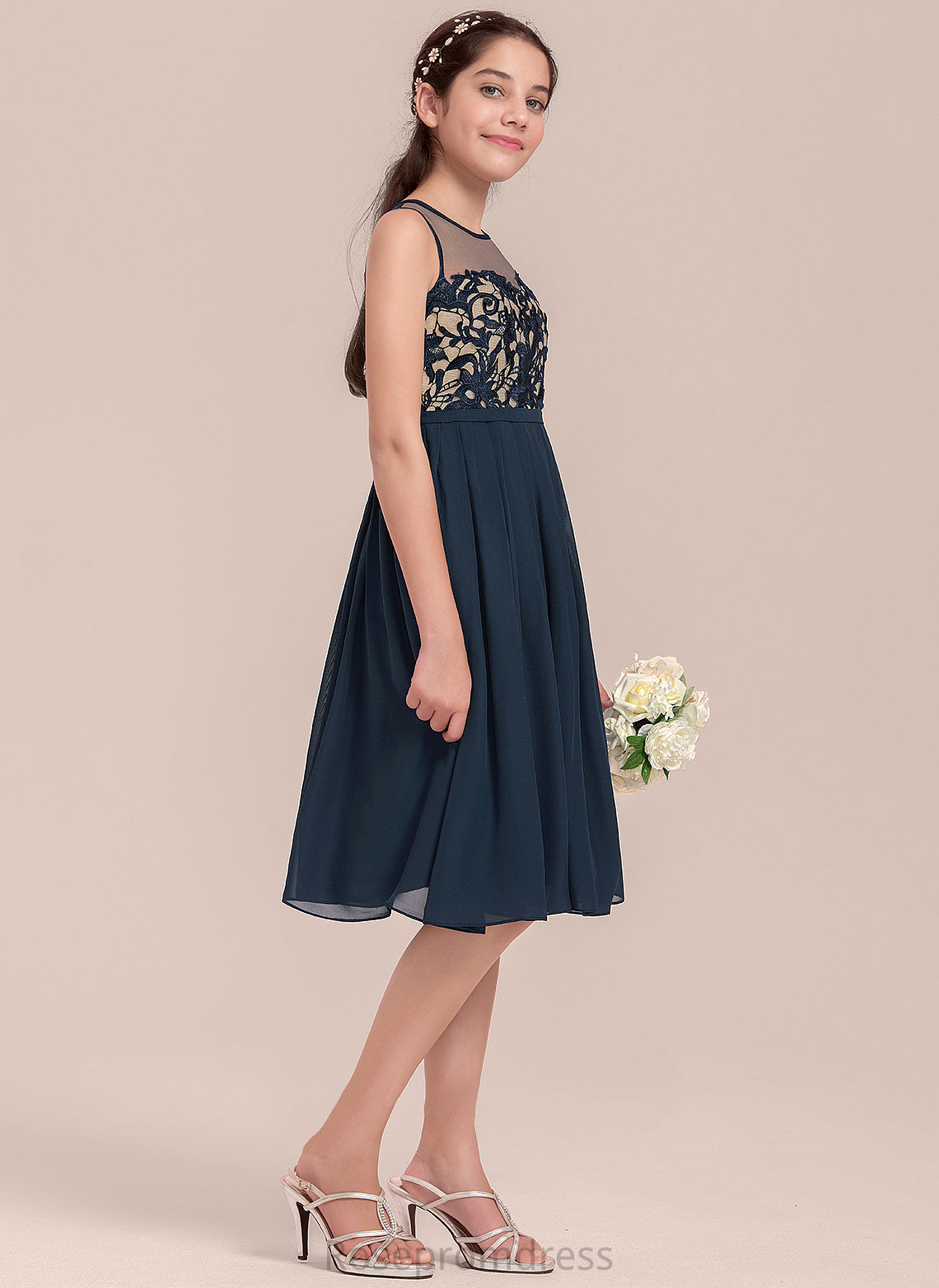 Juliette Neck Junior Bridesmaid Dresses Chiffon Knee-Length A-Line Scoop