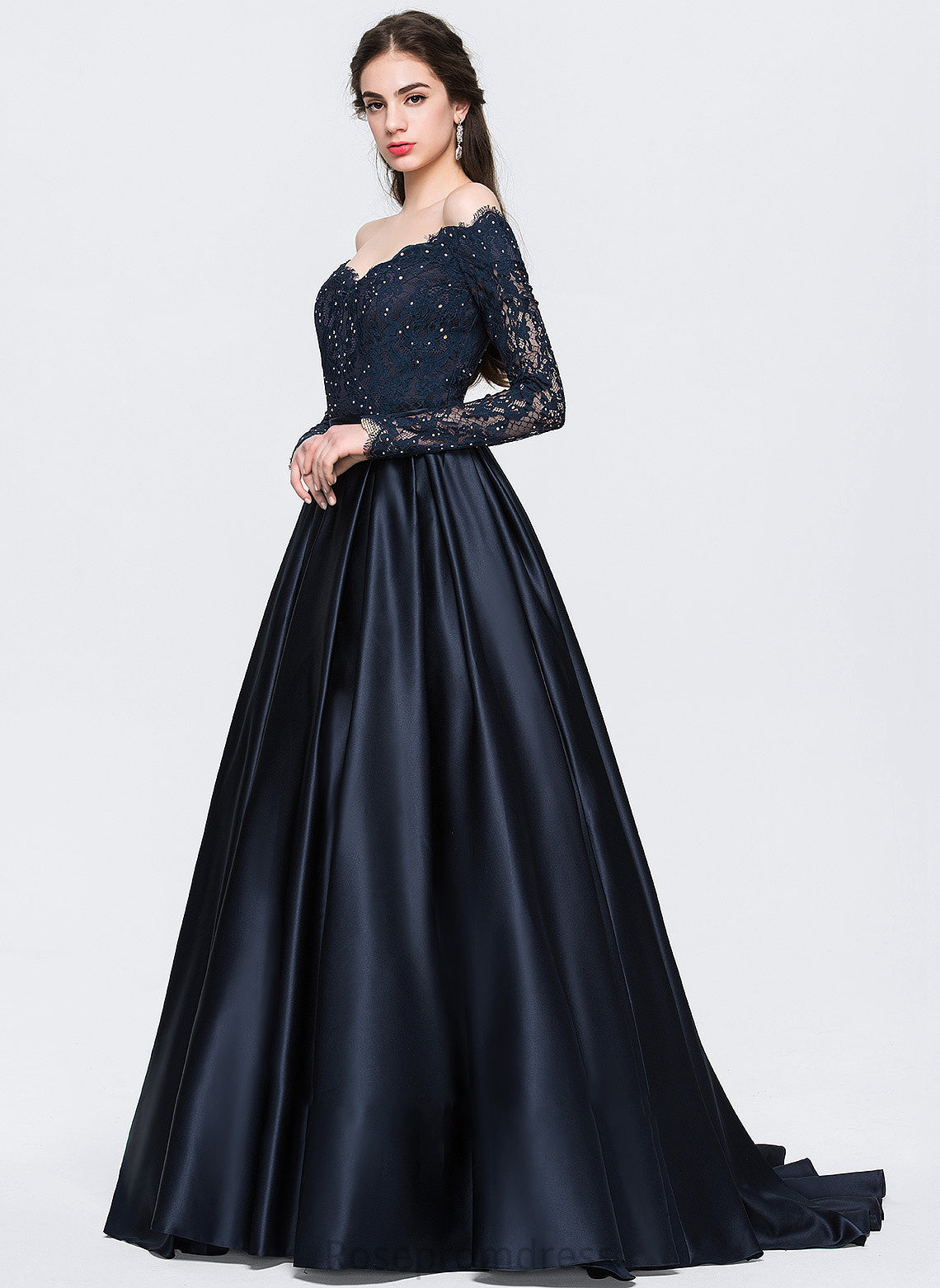 Train Off-the-Shoulder Sweep Ball-Gown/Princess Priscilla Satin Beading Prom Dresses With