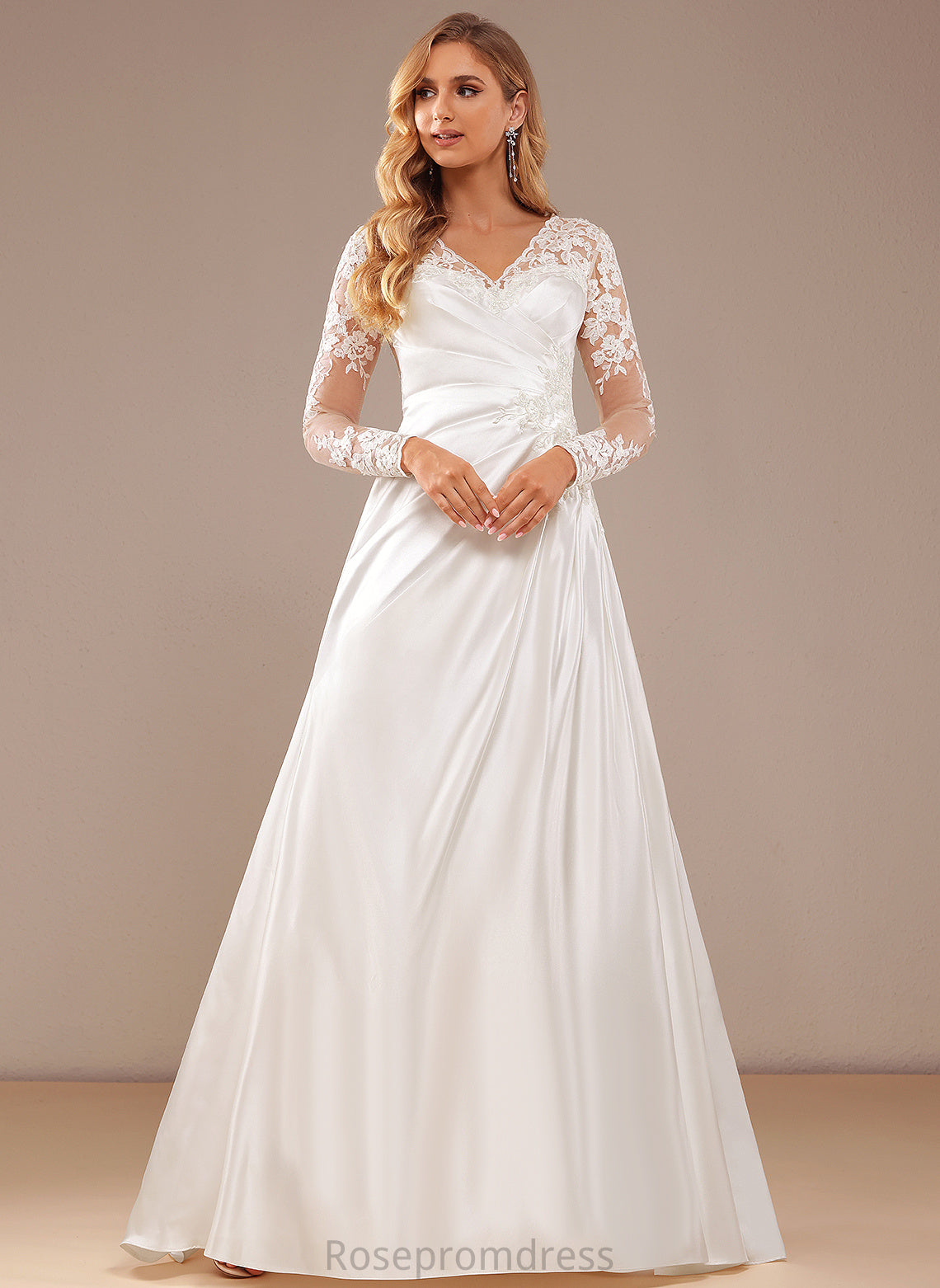 Lace Renata Satin Train A-Line Wedding Dresses Sequins Wedding Lace Court Dress V-neck With