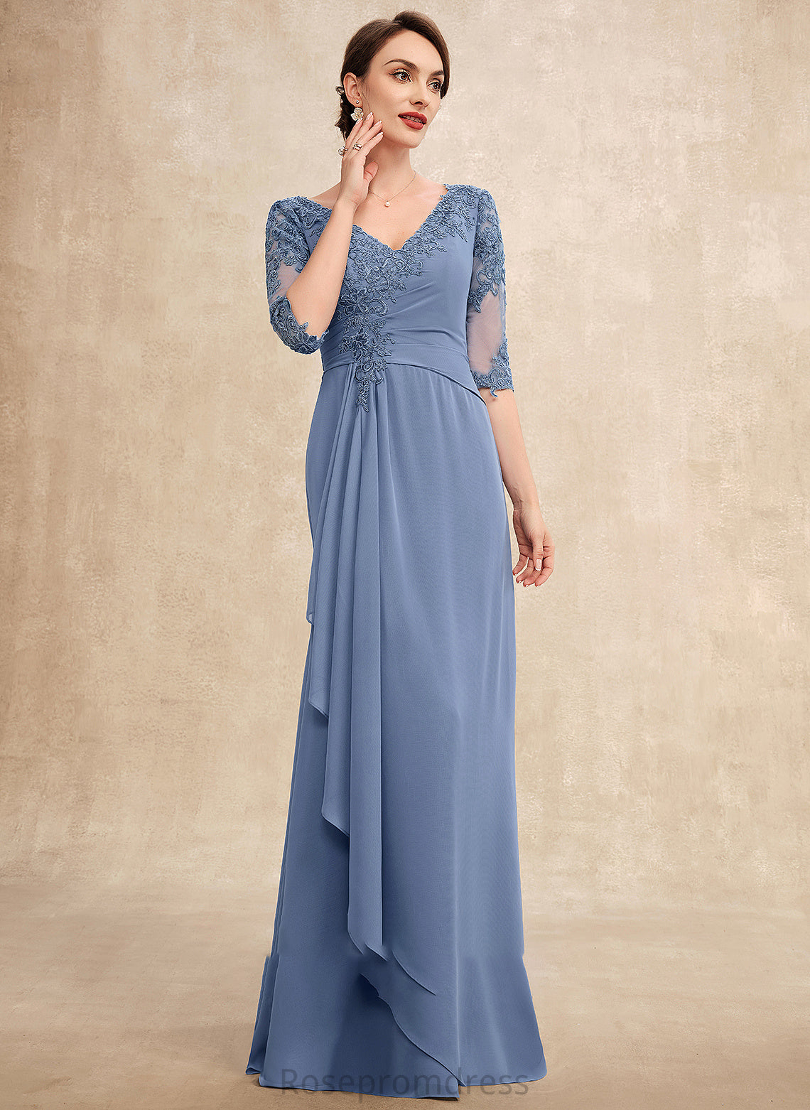 the Cascading Dress of Chiffon V-neck With Bride A-Line Mother of the Bride Dresses Ruffles Floor-Length Mother Phoebe Lace