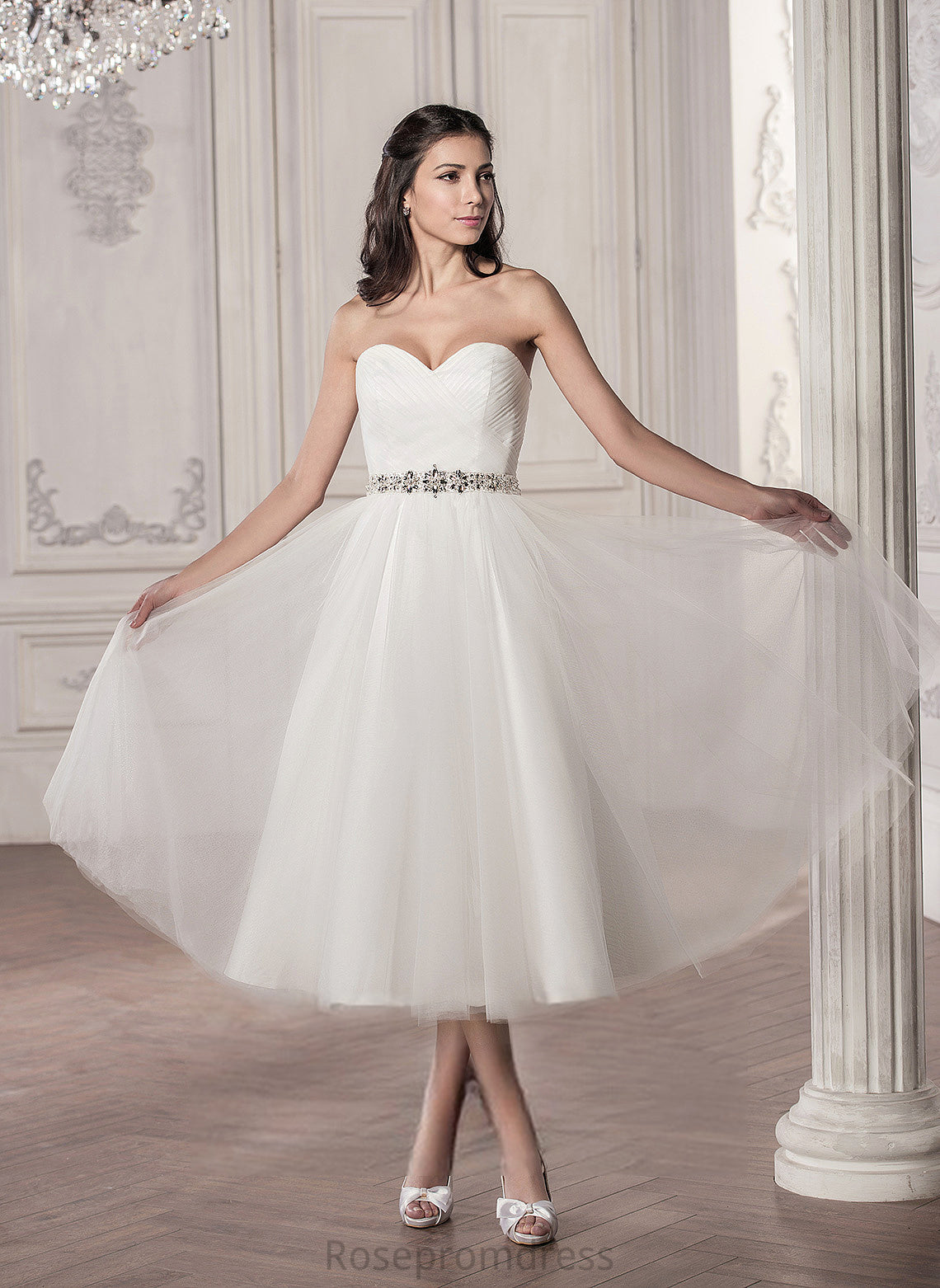 Dress With Sweetheart Sequins Wedding Dresses Beading Ruffle Tulle Wedding Tea-Length Satin A-Line America