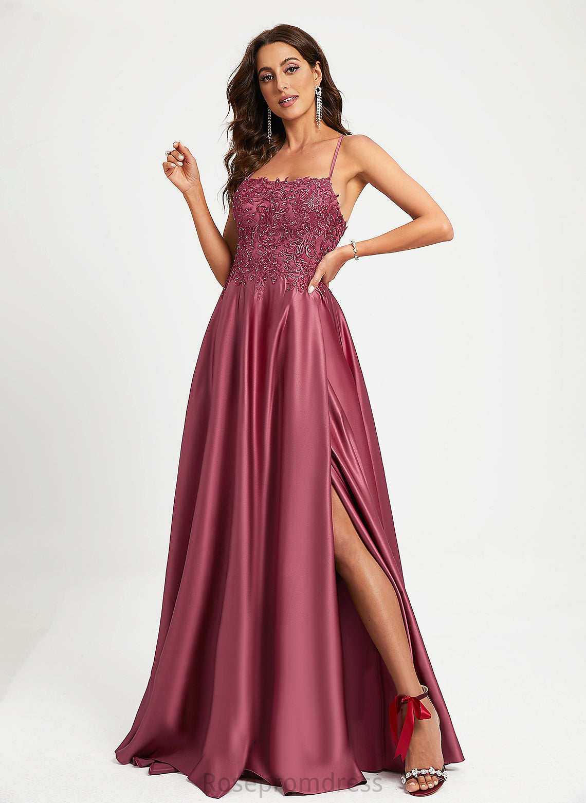 Sequins Beading Satin Prom Dresses Kay Train A-Line With Square Sweep