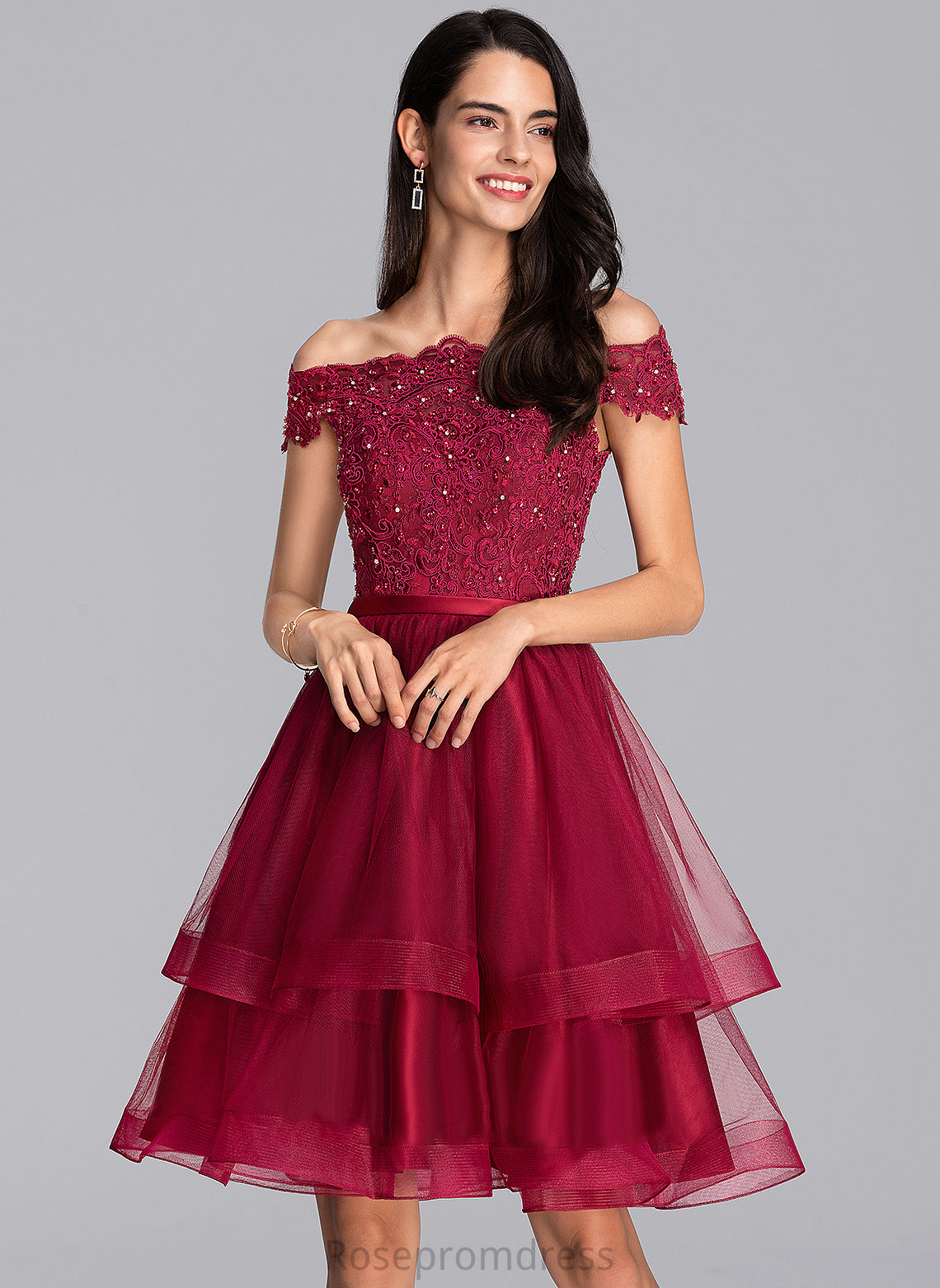 Kaylynn Knee-Length Homecoming Dresses Lace Beading Sequins Dress A-Line Off-the-Shoulder Tulle Homecoming With