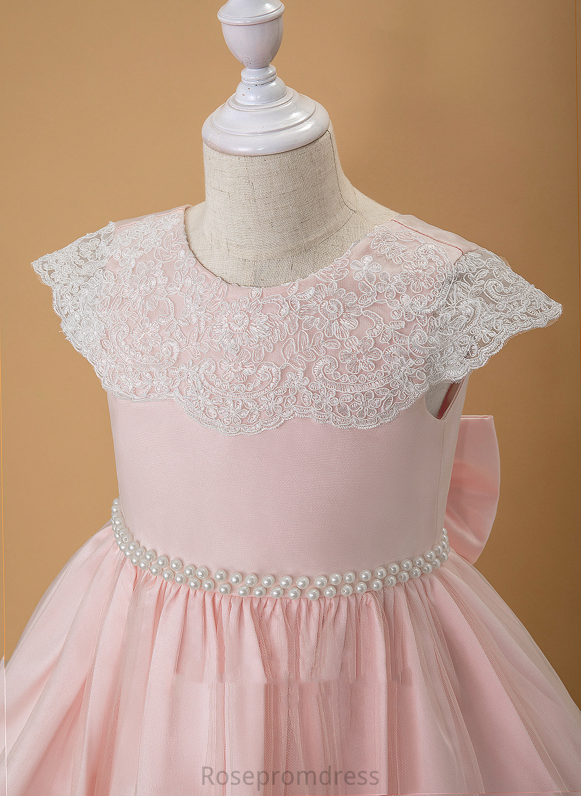 Dress Ball-Gown/Princess Satin/Lace Neck Girl - Flower Girl Dresses Flower Knee-length Sleeveless With Jadyn Beading/Bow(s) Scoop